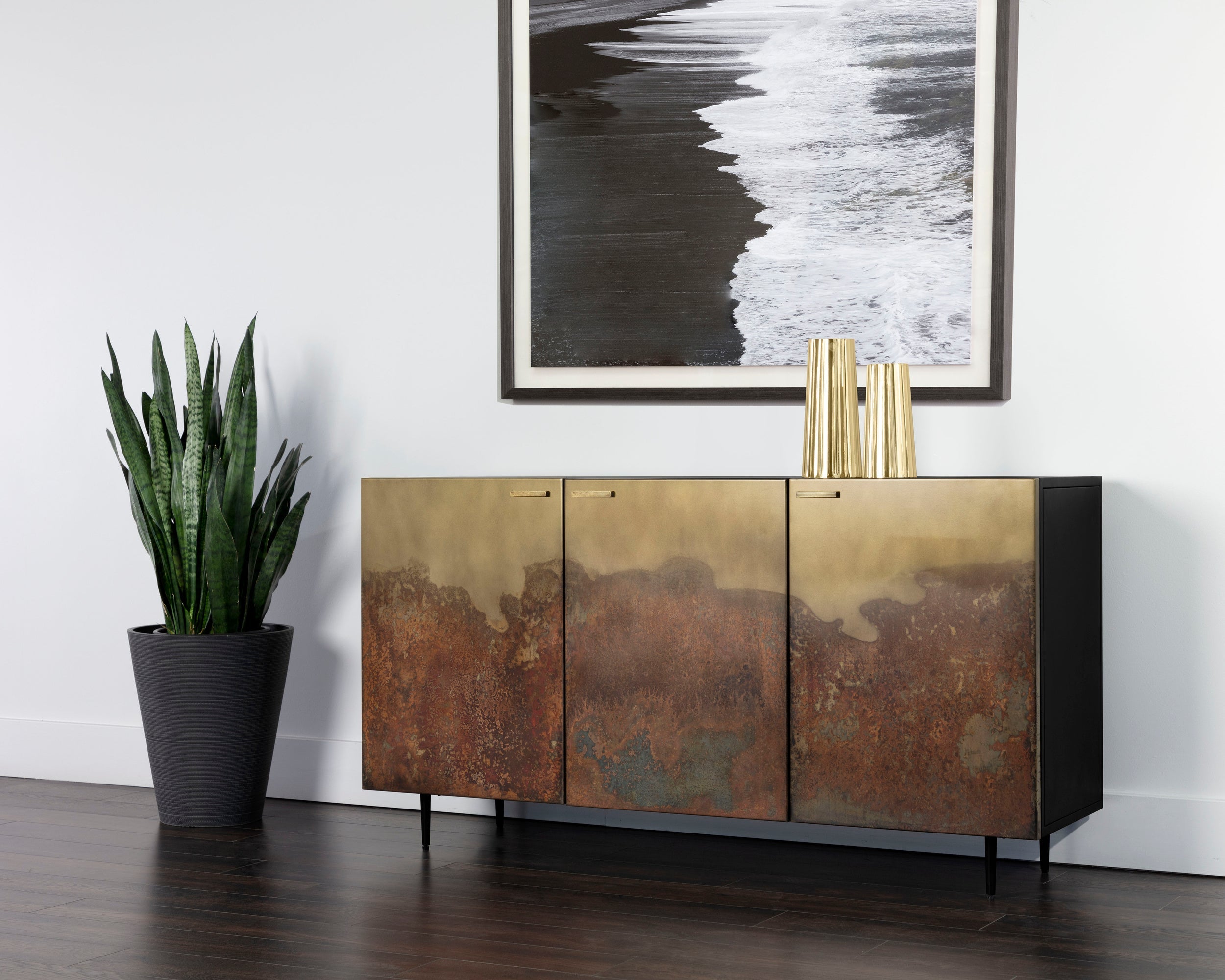 Auburn Sideboard -