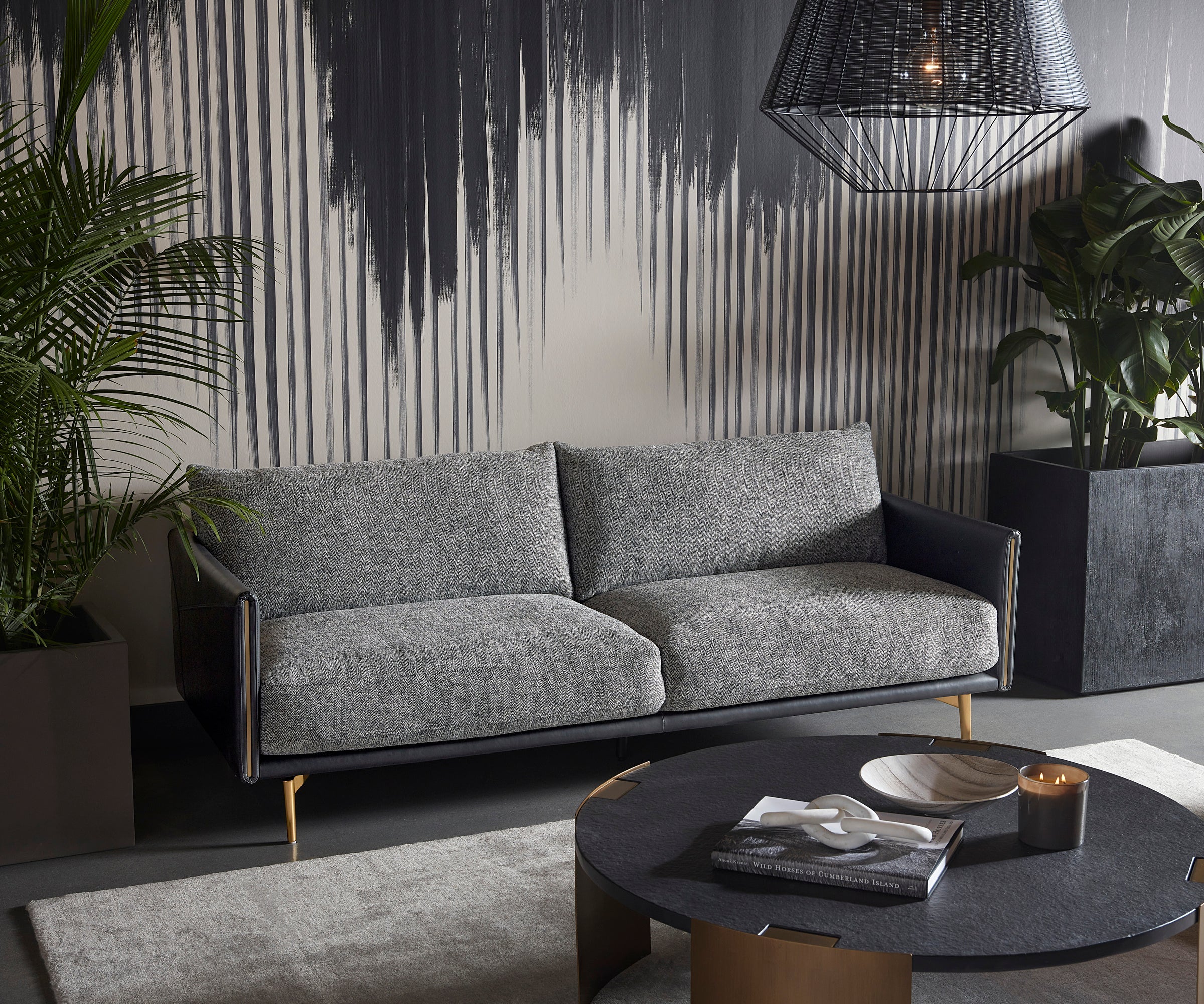 Ashi Sofa - Nash Zebra / Coal Black