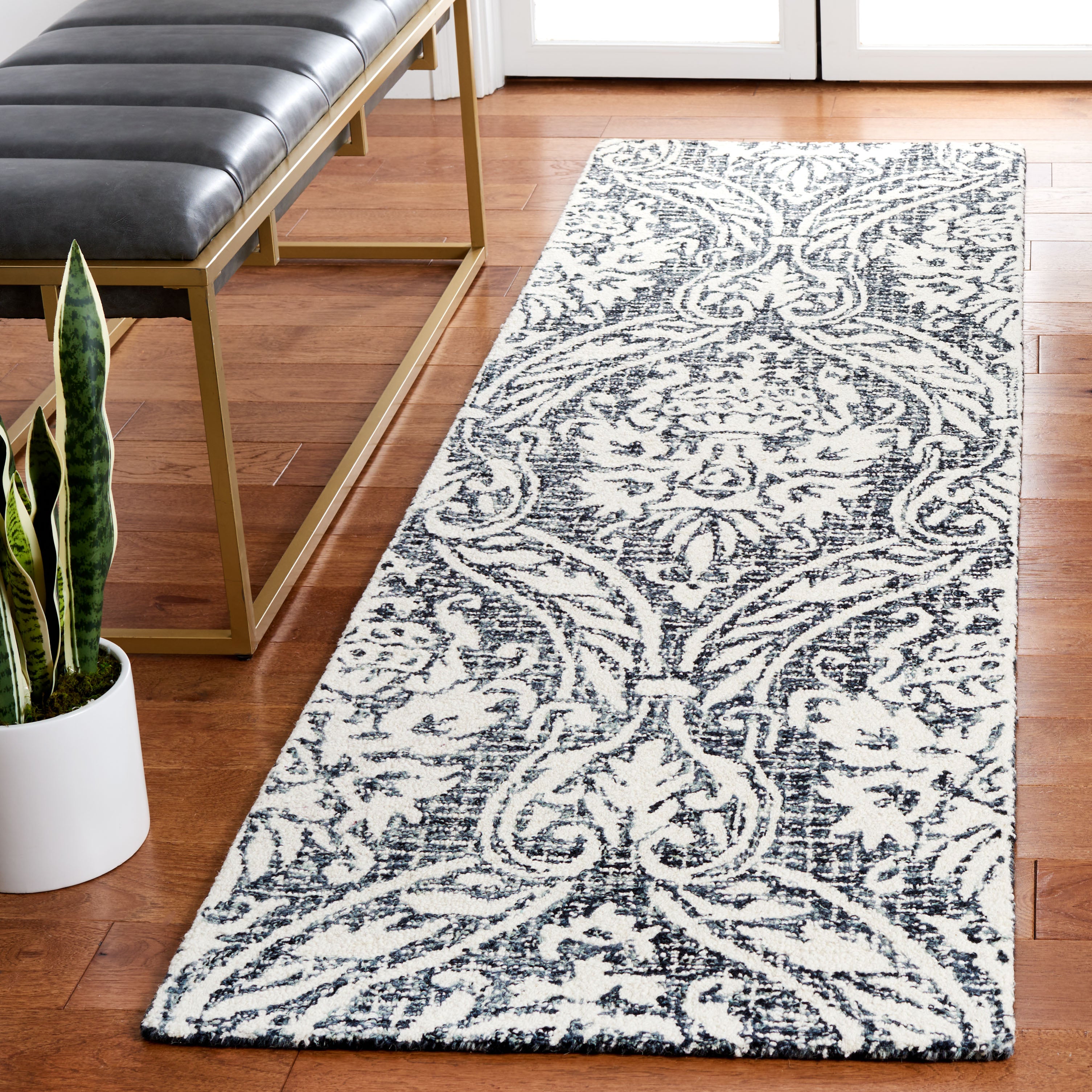 Safavieh Abstract 204 Rug, ABT204 - Ivory / Navy