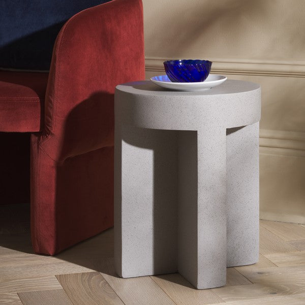 Safavieh Aldrich Round Accent Table,  ACC2821 - Grey