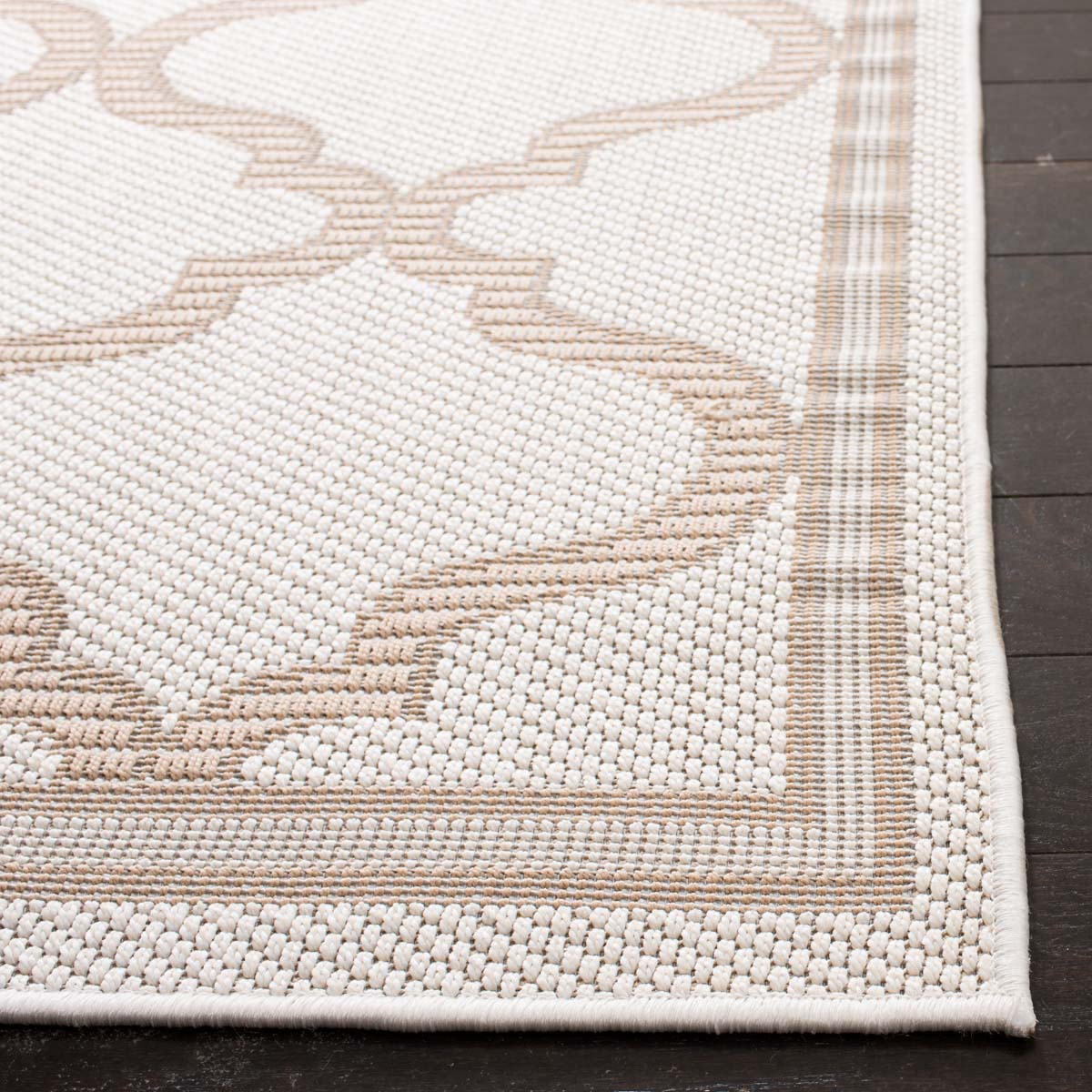 Safavieh Bermuda 810 Rug, BMU810 - Ivory / Beige