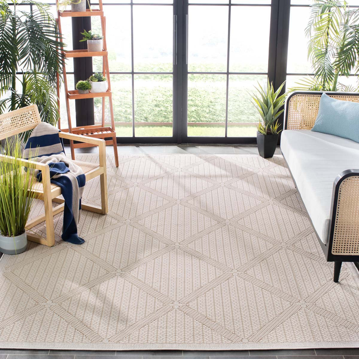 Safavieh Bermuda 811 Rug, BMU811 - Cream / Beige