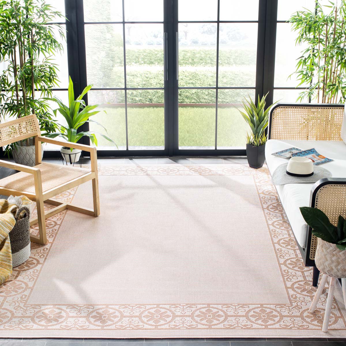 Safavieh Bermuda 815 Rug, BMU815 - Ivory / Beige