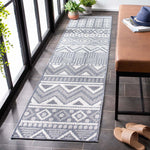 Safavieh Bermuda 818 Rug, BMU818 - Navy / Creme