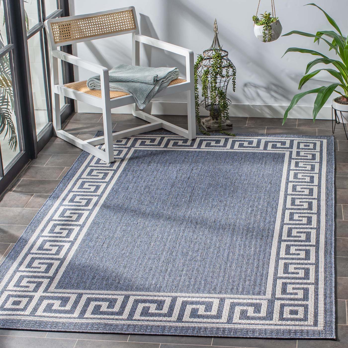 Safavieh Bermuda 820 Rug, BMU820 - Dark Blue / Ivory