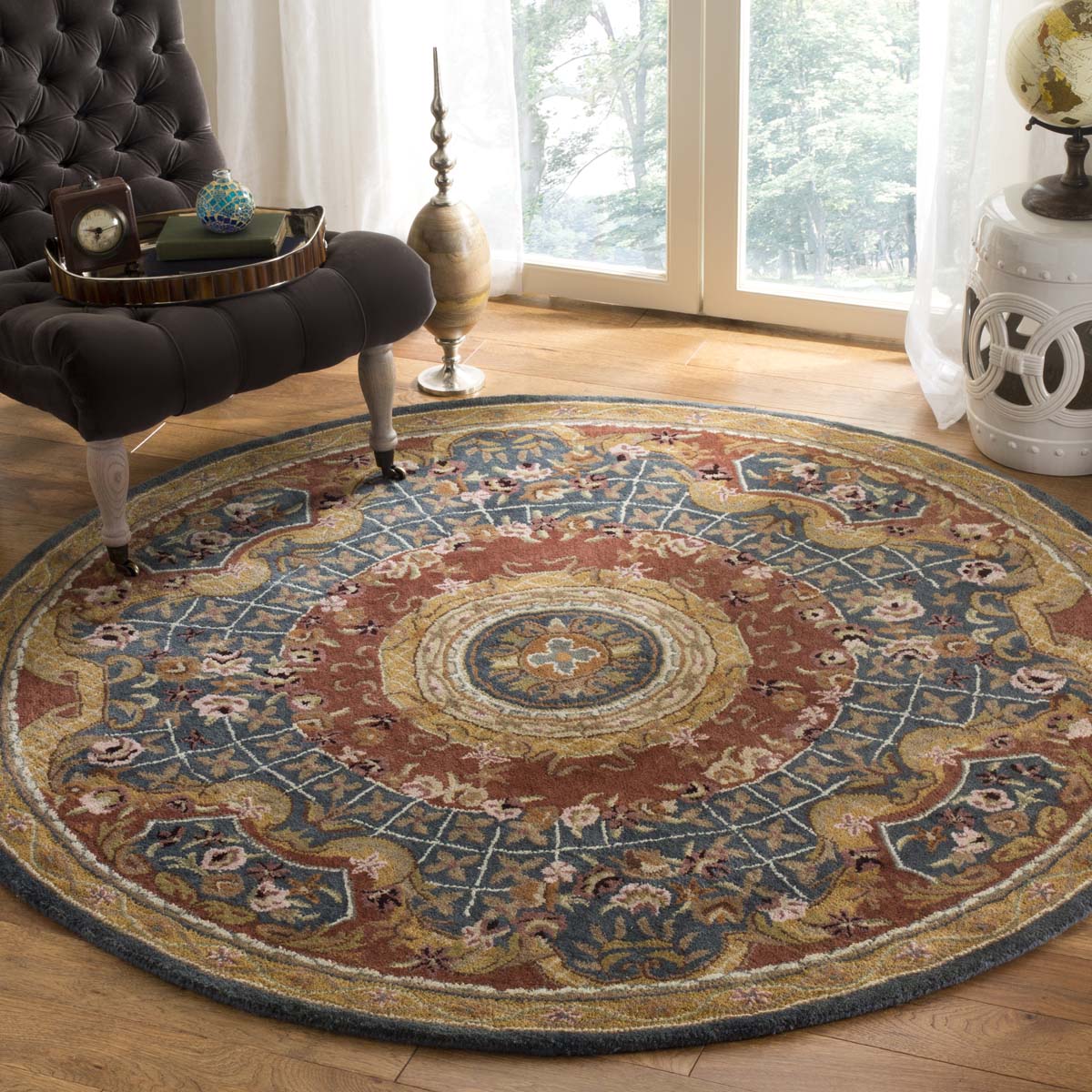 Safavieh Classic 304 Rug, CL304 - Assorted