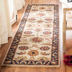 Safavieh Classic 359 Rug, CL359 - Ivory / Navy