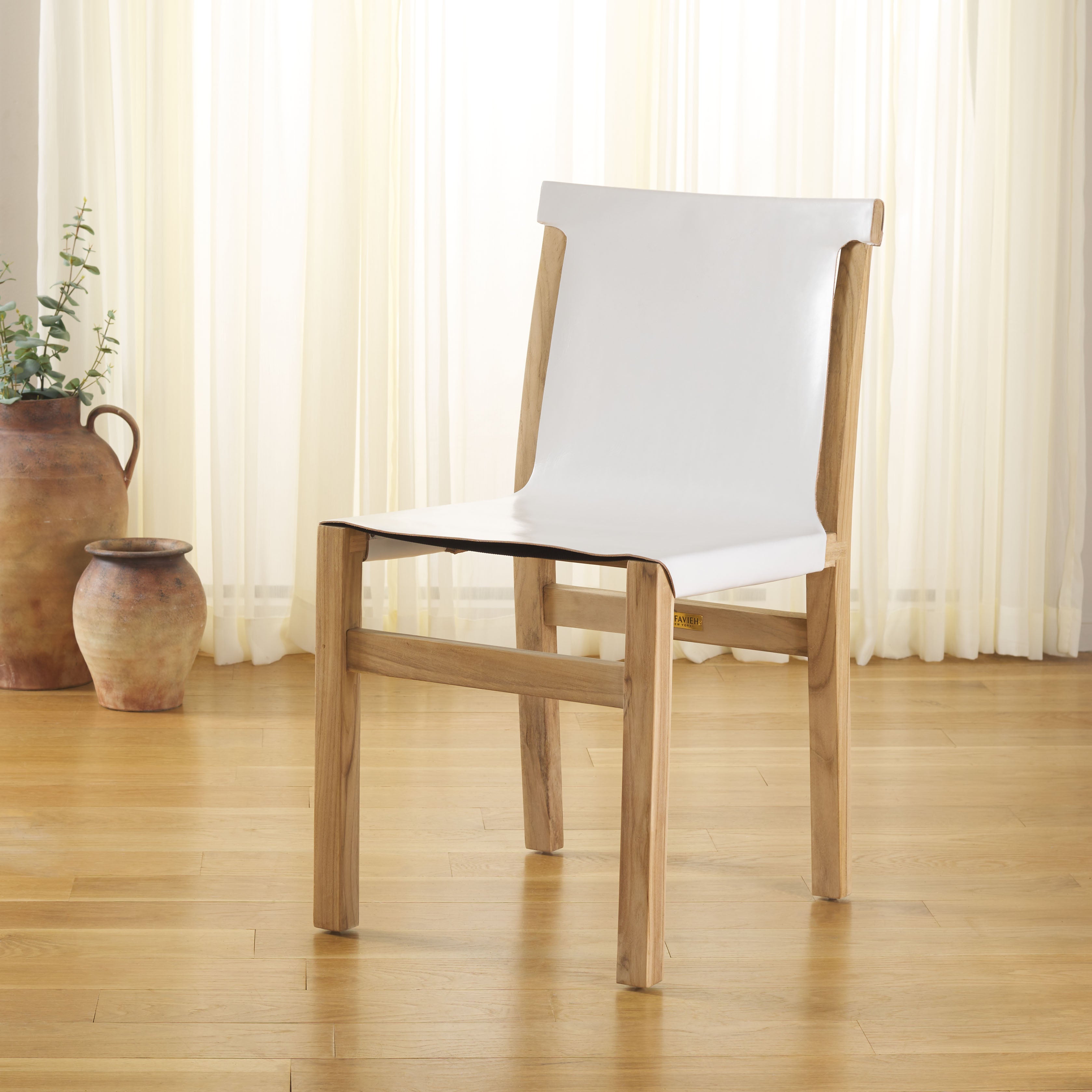 Safavieh Arian Dining Chair, DCH1209 - White / Natural