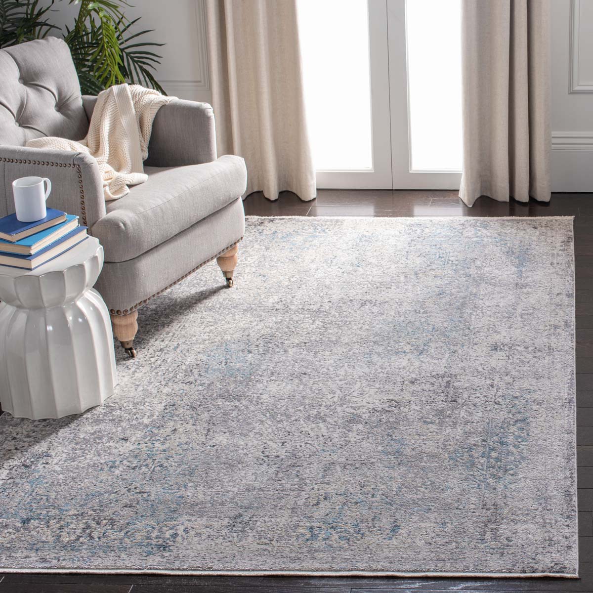 Safavieh Dream 407 Rug, DRM407 - Grey / Ivory