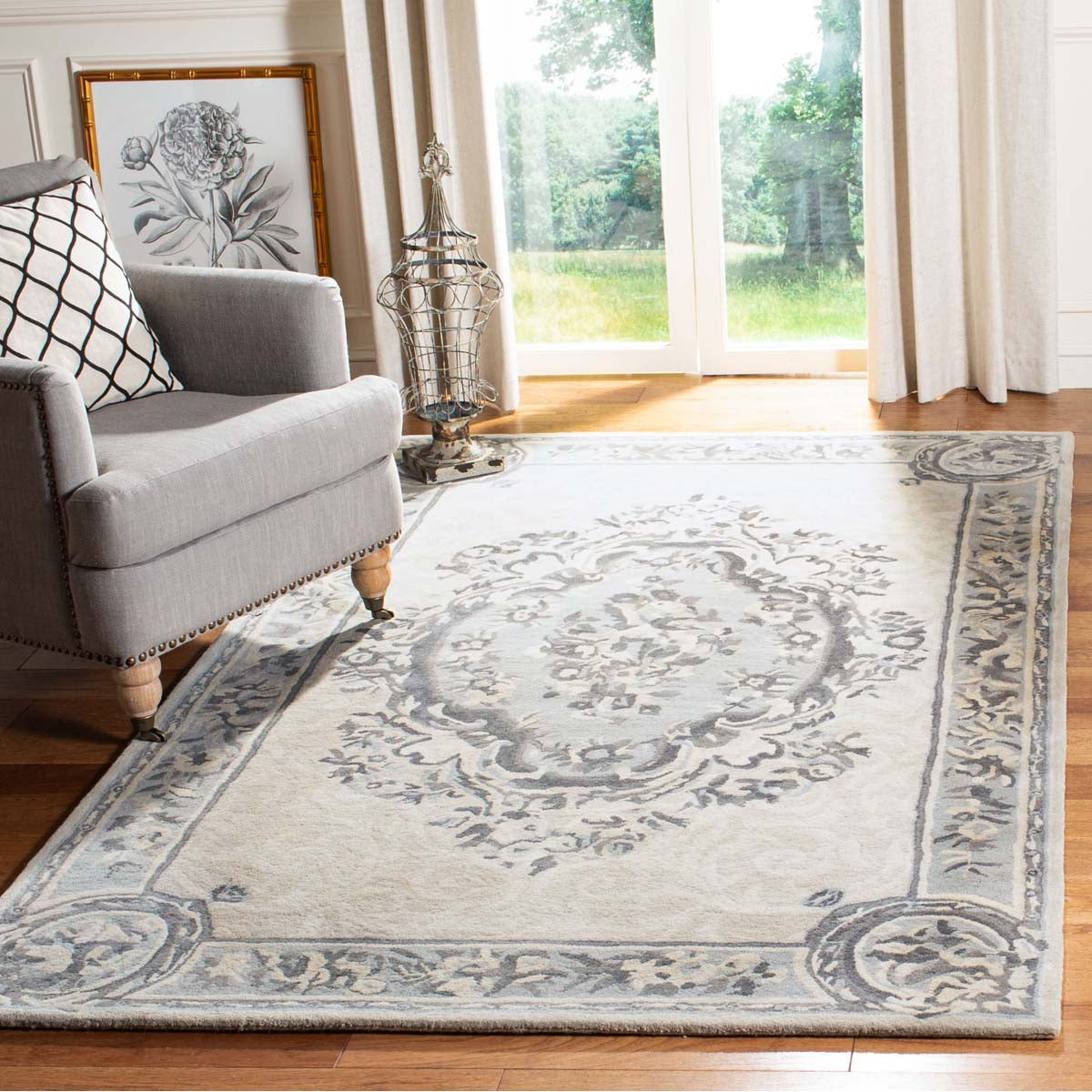 Safavieh Empire 414 Rug, EM414 - Beige / Light Grey