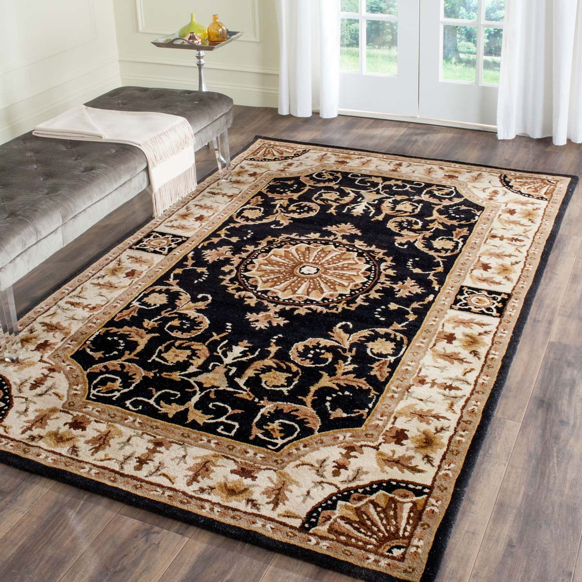 Safavieh Empire 459 Rug, EM459 - Black / Ivory