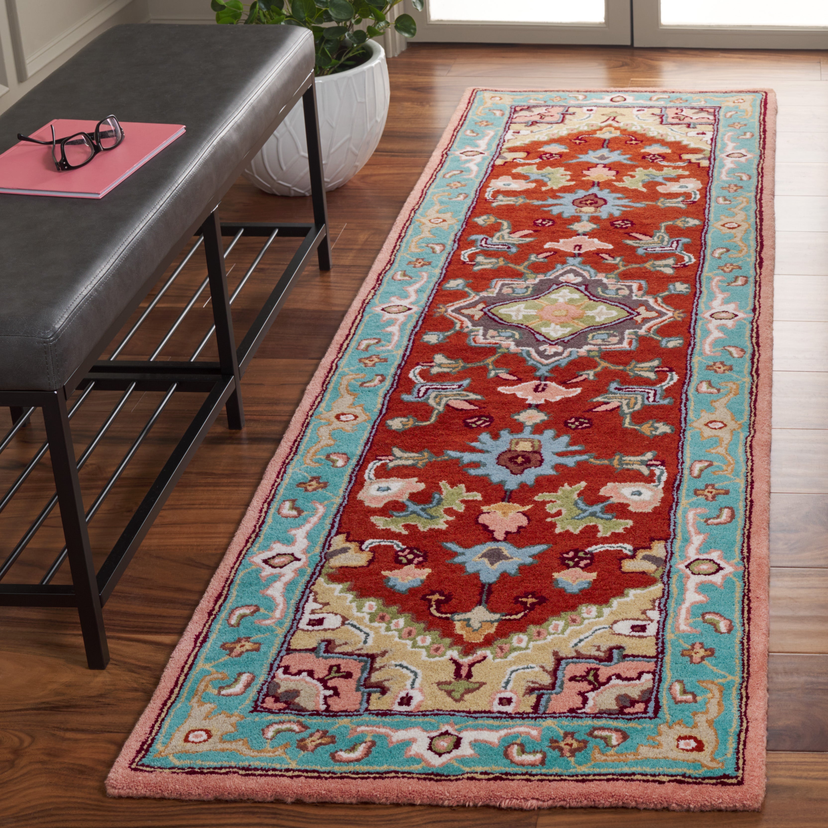 Safavieh Heritage 625 Rug, HG625 - Red / Pink