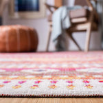 Safavieh Montage 272 Rug, MTG272 - Red / Fuchsia