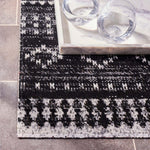 Safavieh Montage 291 Rug, MTG291 - Grey / Black