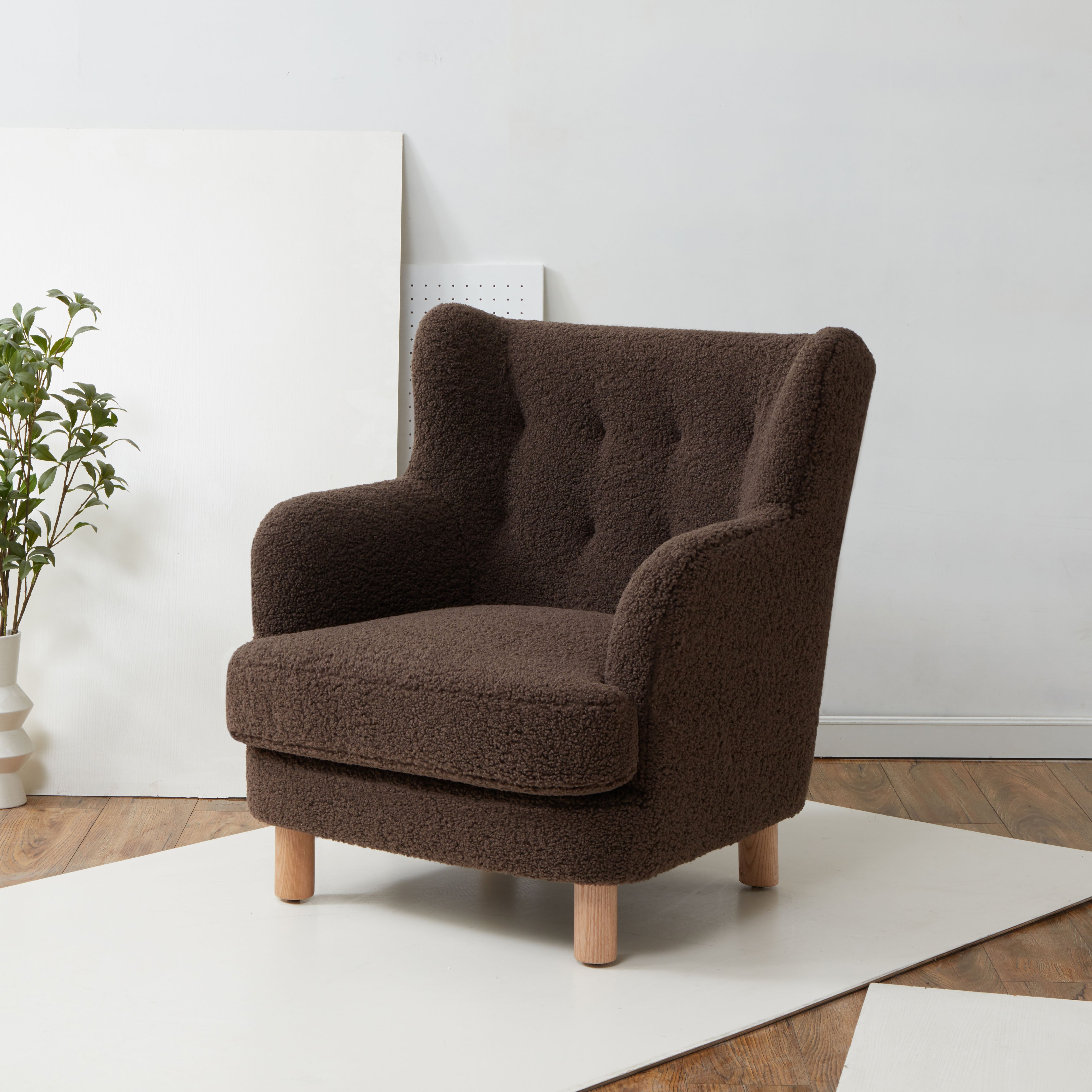 Safavieh Couture Rainier Wingback Accent Chair, SFV5140 - Dark Brown / Natural