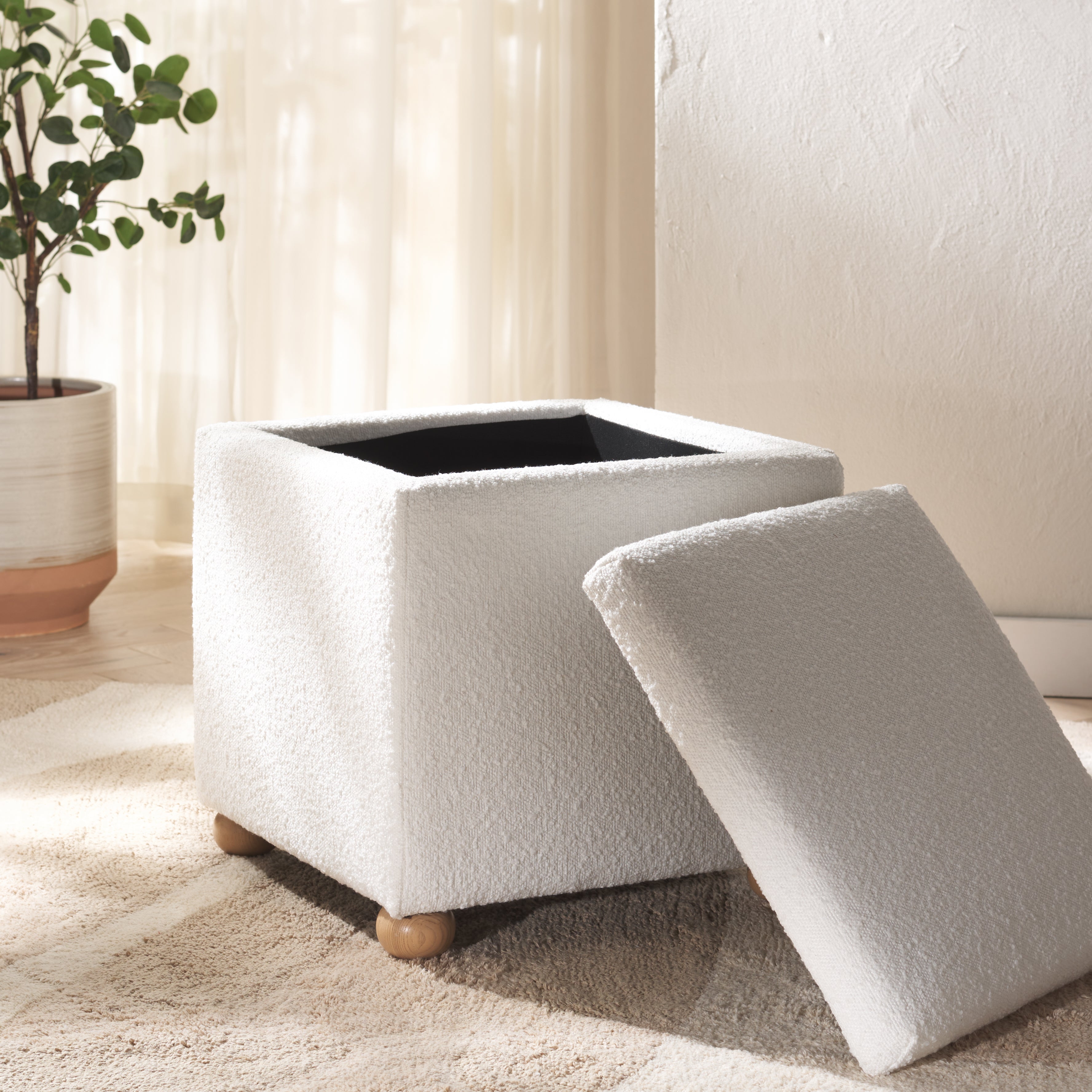 Safavieh Couture Becka Square Boucle Storage Ottoman, SFV6101 - Ivory / Natural