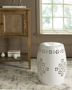 Safavieh Quatrefoil Garden Stool, ACS4535 - Antique White