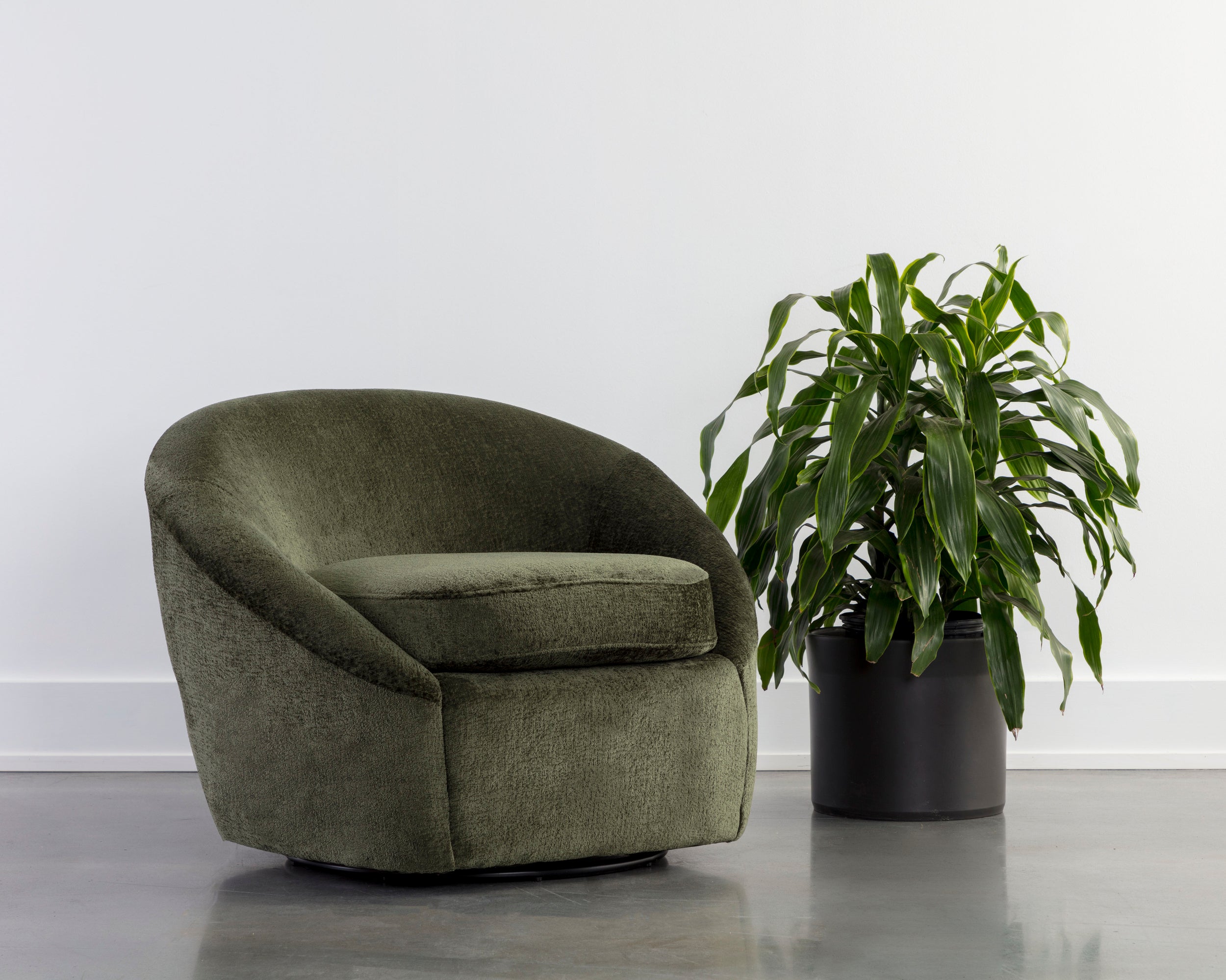 Bliss Swivel Lounge Chair - Bergen Olive