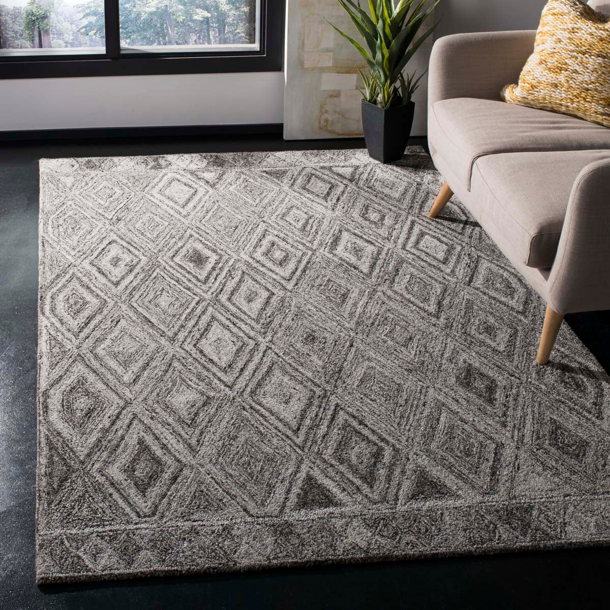 Safavieh Abstract 618 Rug, ABT618 - Grey / Black