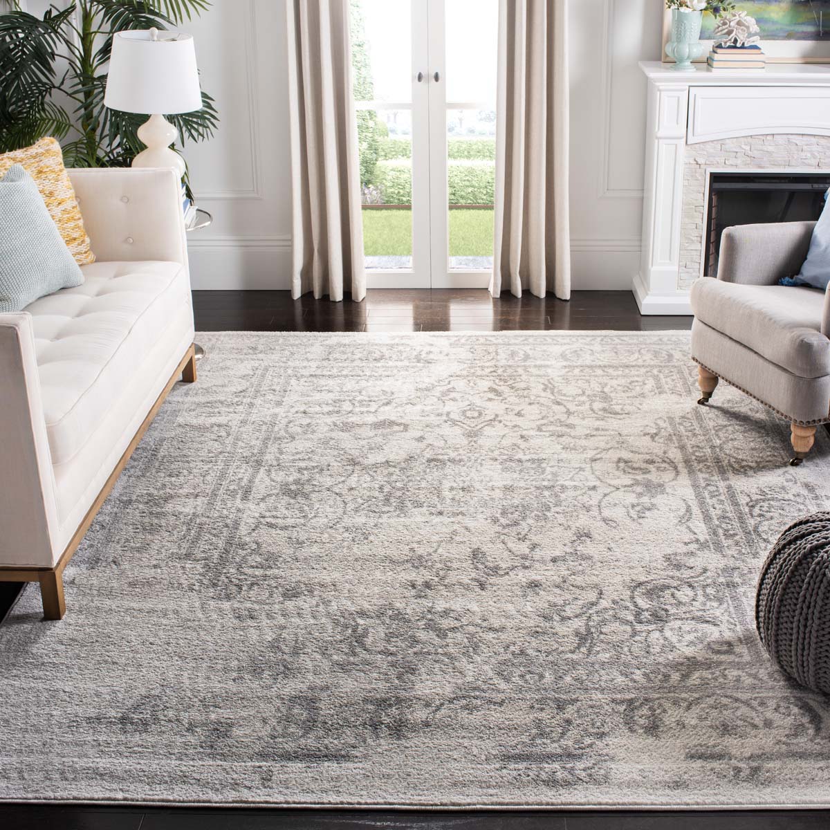 Safavieh Adirondack 101 Rug, Silver, ADR101 - Ivory / Silver