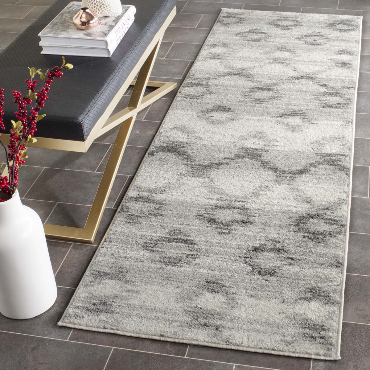 Safavieh Adirondack 106 Rug, ADR106 - SILVER / CHARCOAL