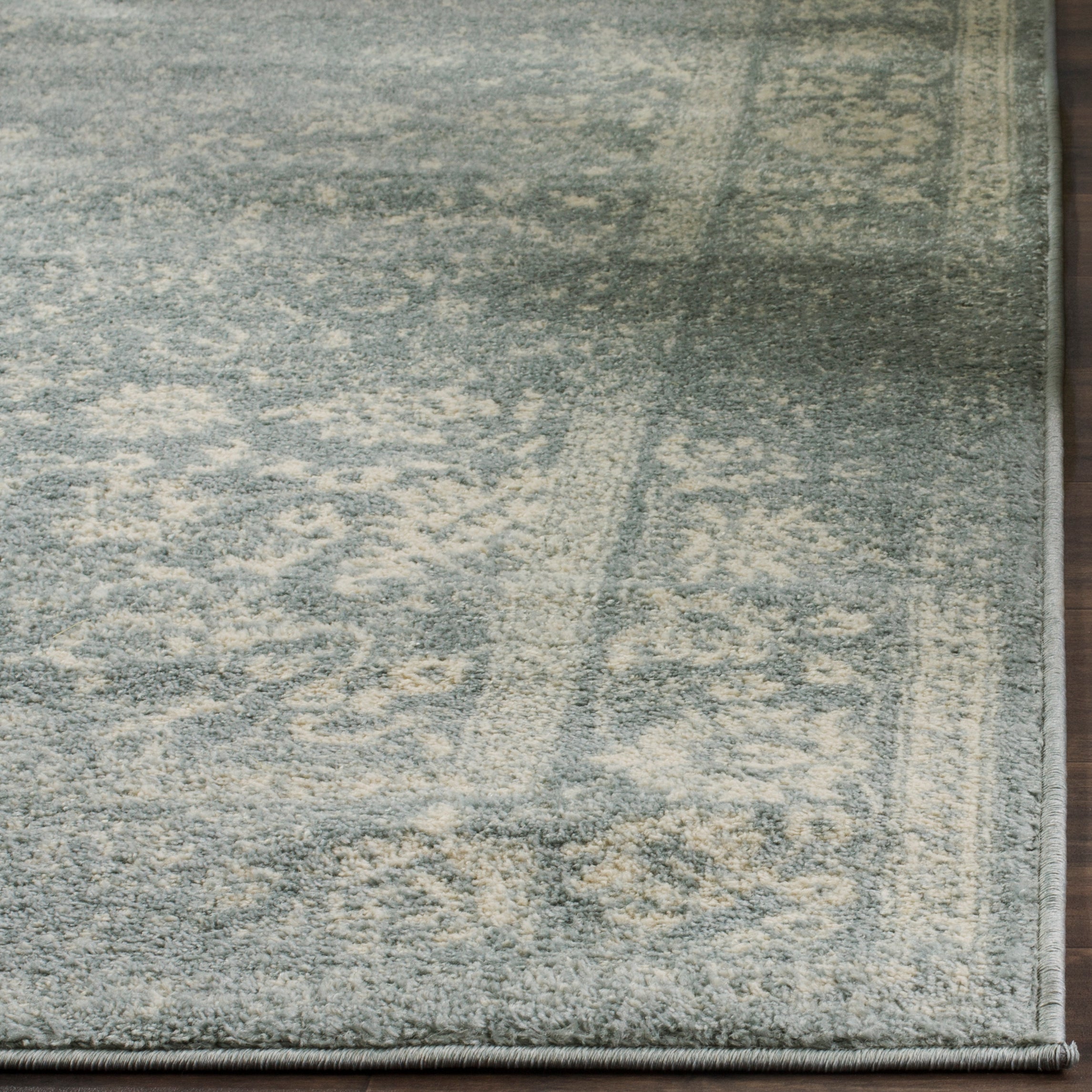 Safavieh Adirondack 109 Rug, Grey, ADR109 - Slate / Ivory