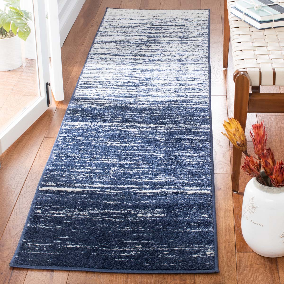 Safavieh Adirondack 113 Rug, Blue, ADR113 - Navy / Ivory