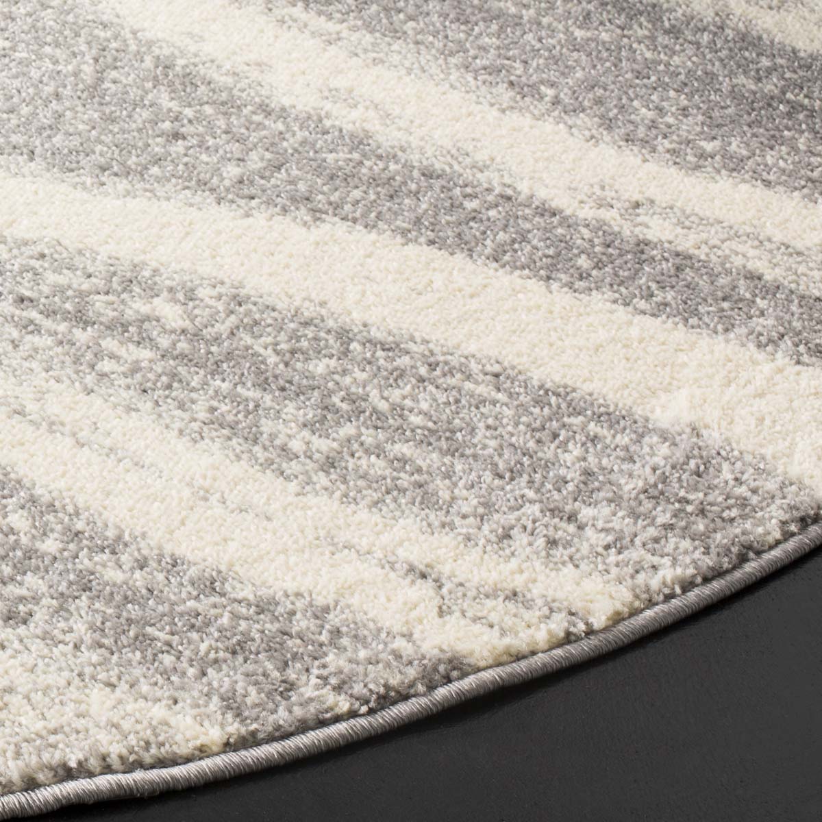 Safavieh Adirondack 125 Rug, Grey, ADR125 - Grey / Cream