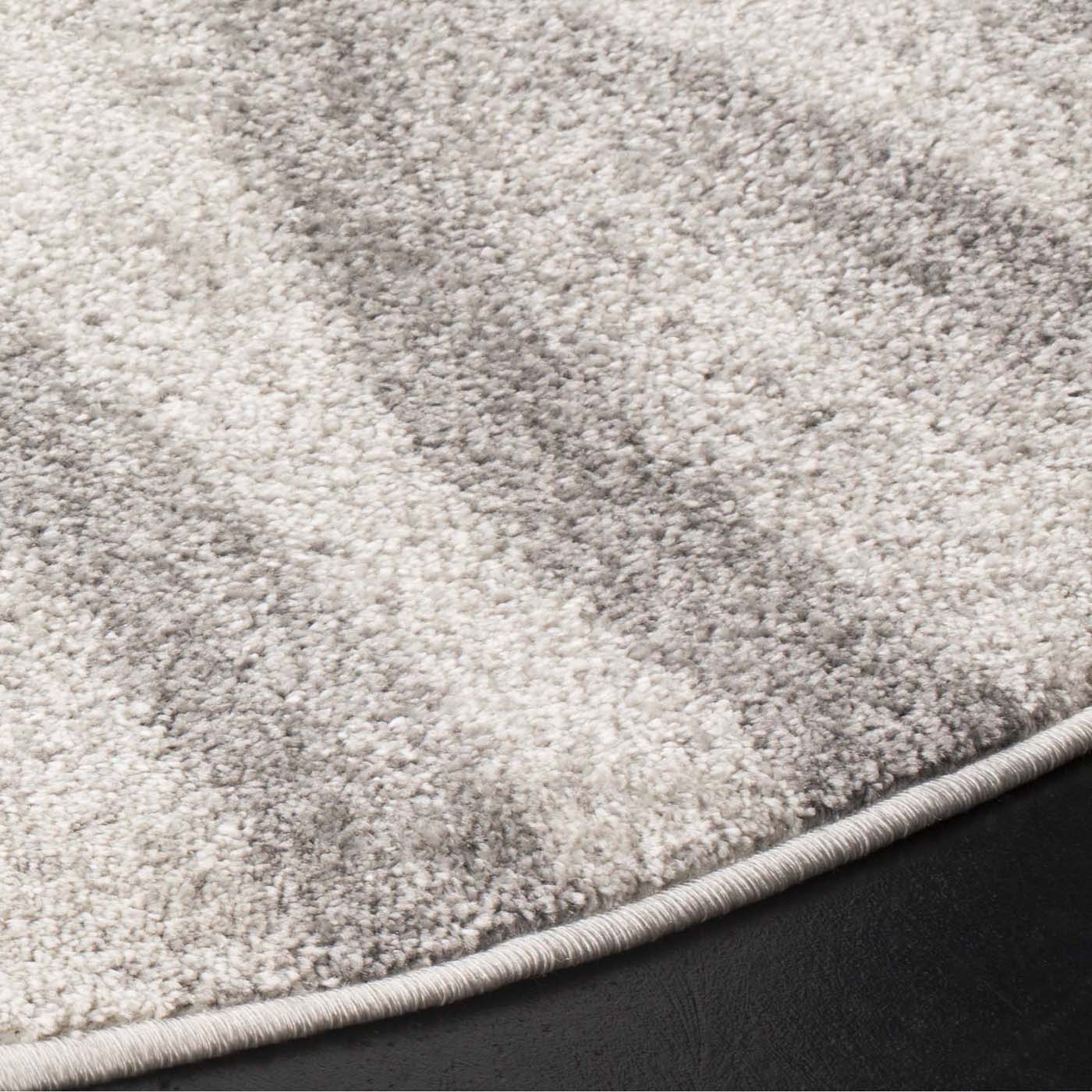 Safavieh Adirondack 125 Rug, Grey, ADR125 - Cream / Grey