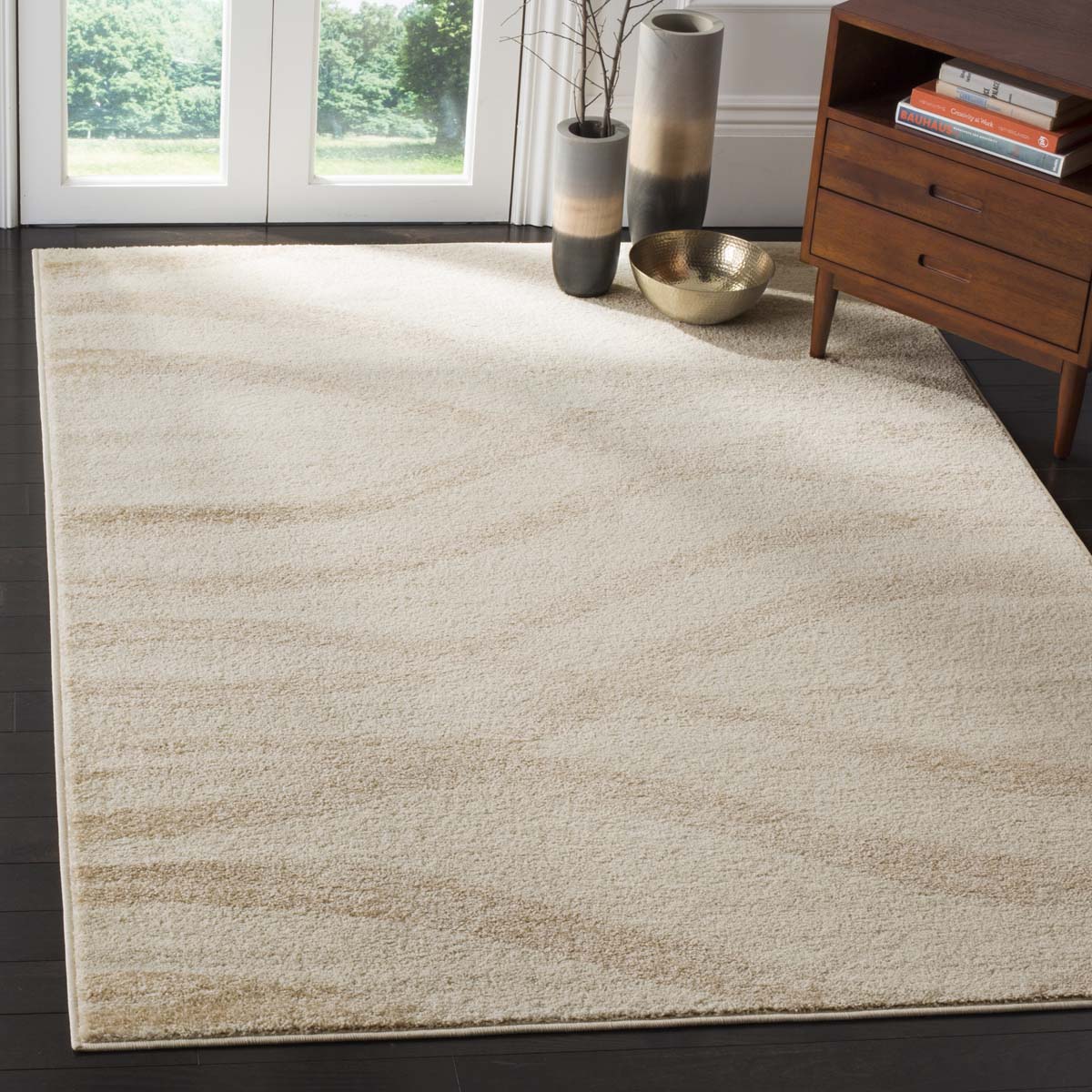 Safavieh Adirondack 125 Rug, White, ADR125 - Cream / Champagne