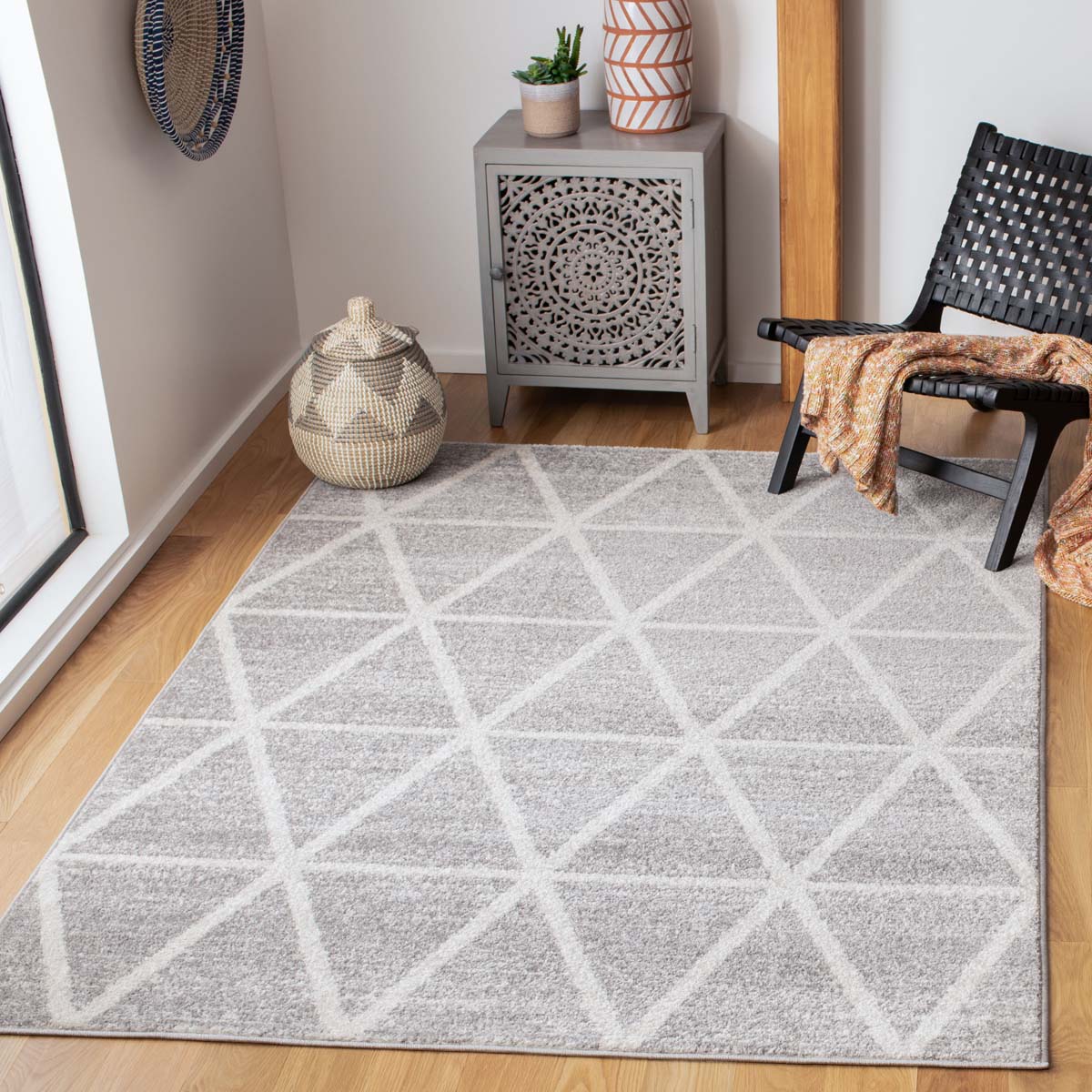 Safavieh Adirondack 262 Rug, ADR262 - GREY / IVORY