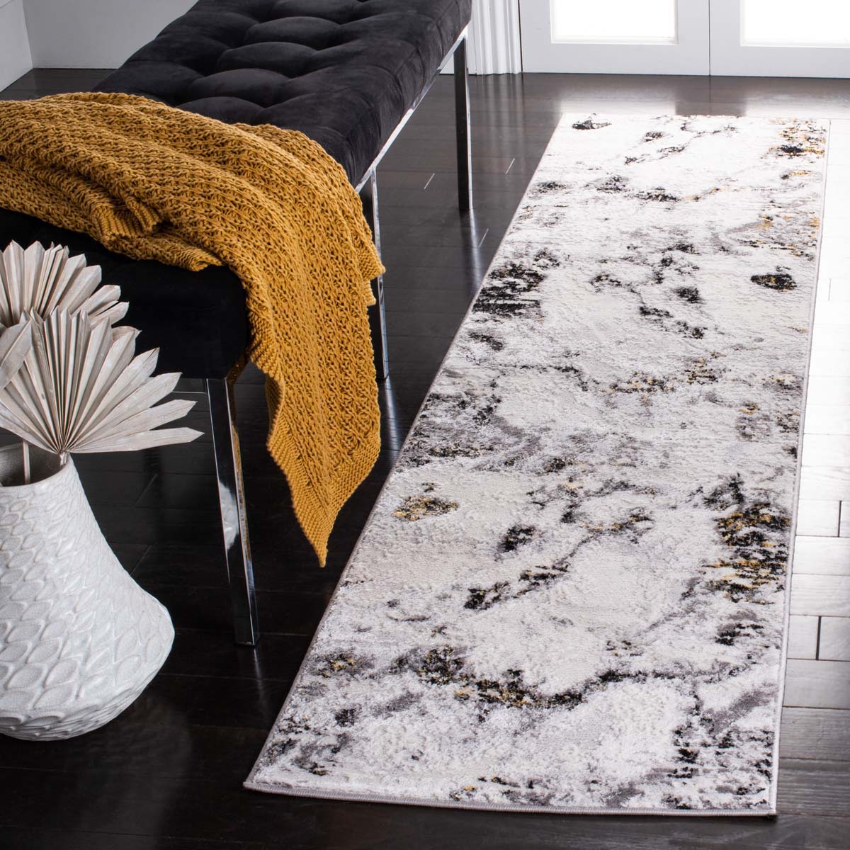 Safavieh AMELIA 232 Rug, ALA232 - GREY / GOLD