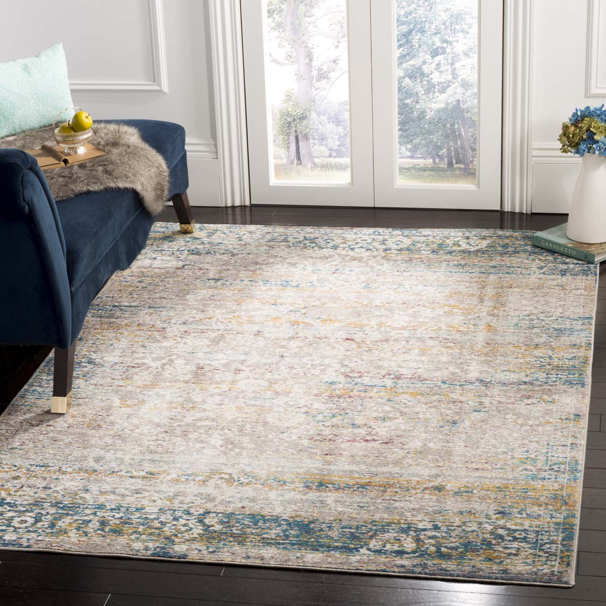 Safavieh Aria 156 Rug, ARA156 - Cream / Blue