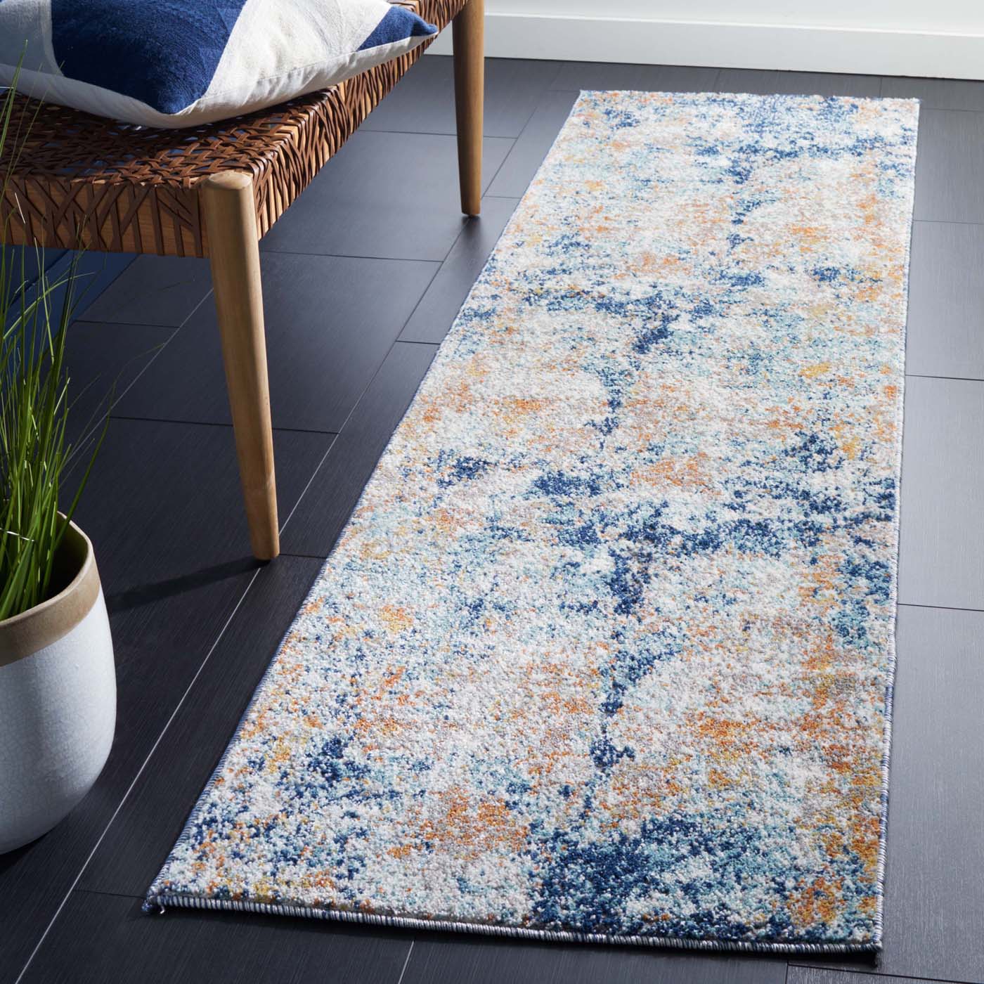 Safavieh Aston 710 Rug, ASN710 - Navy / Gold