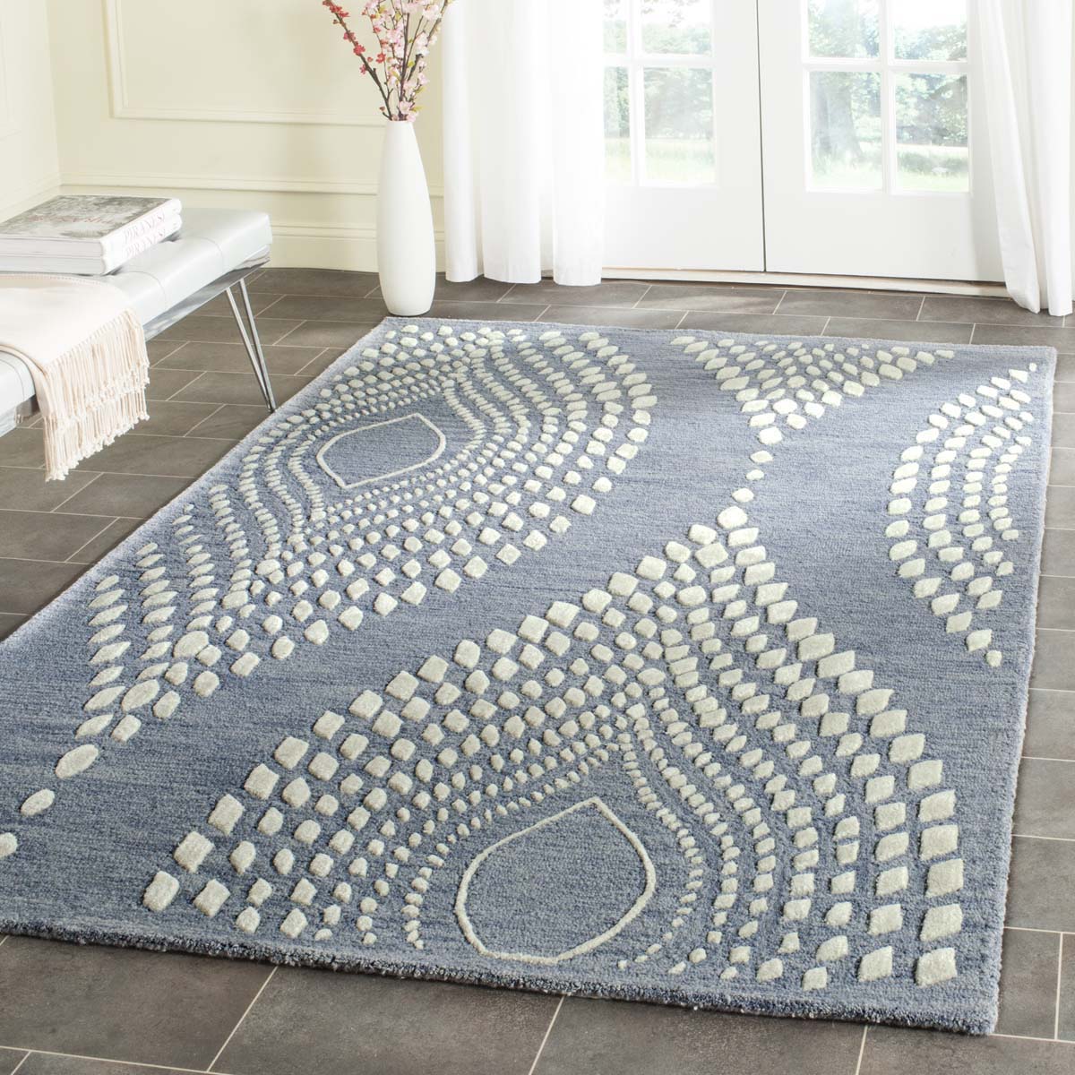 Safavieh Bella 126 Rug, BEL126 - Blue / Ivory