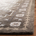 Safavieh Bella 672 Rug, BEL672 - Brown / Taupe