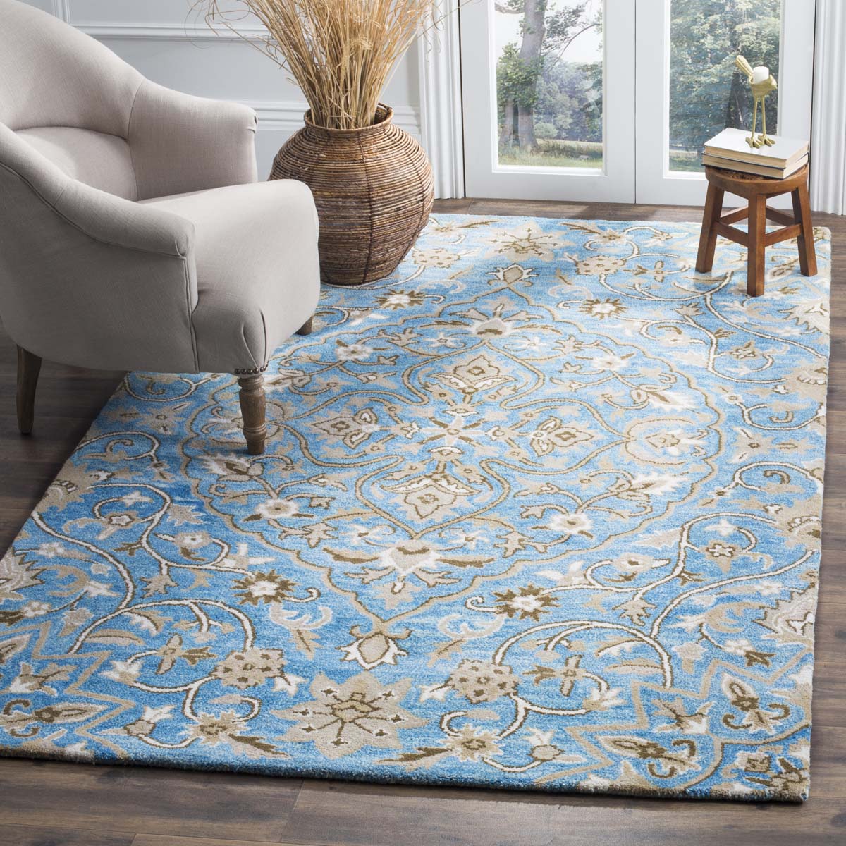 Safavieh Bella 673 Rug, BEL673 - Blue / Taupe