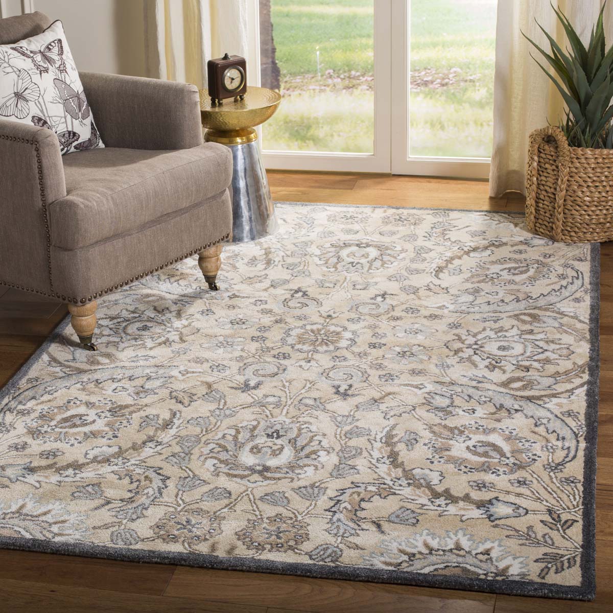 Safavieh Bella 923 Rug, BEL923 - Beige / Multi