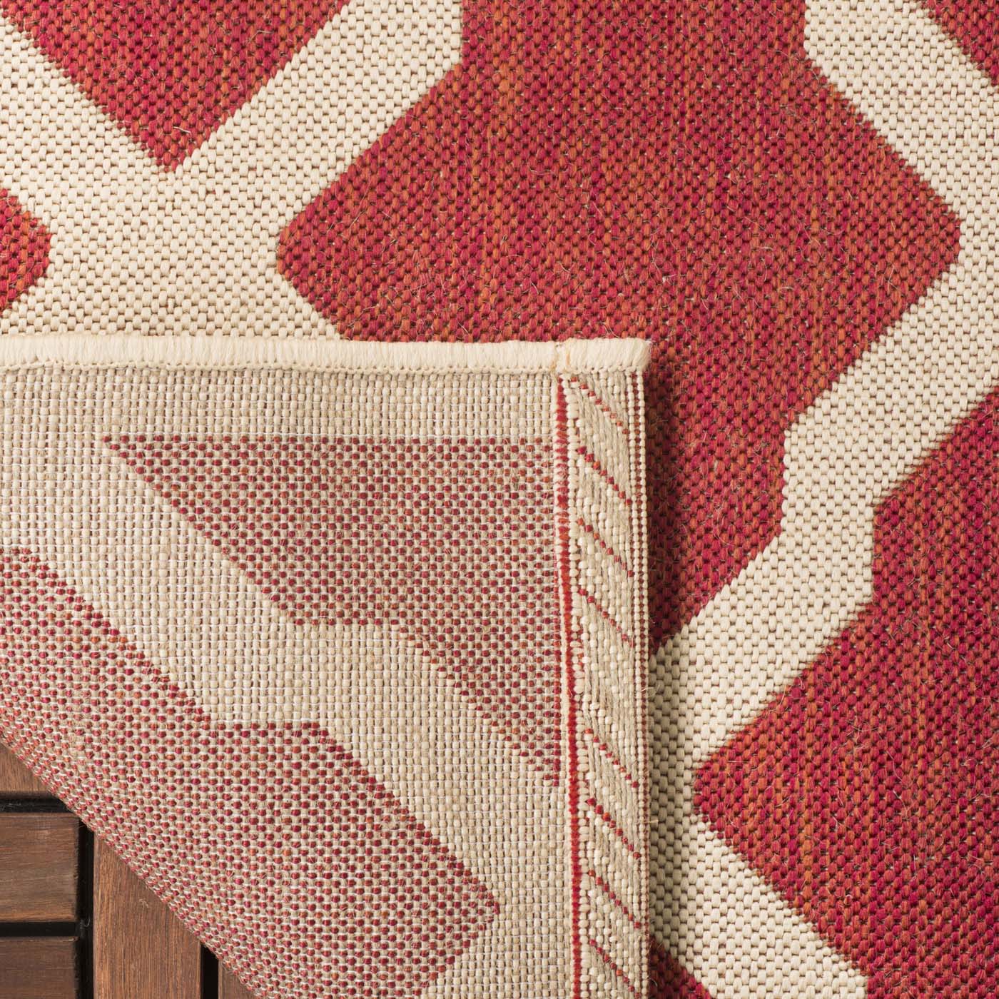 Safavieh Beach House 122 Rug, BHS122 - Red / Creme