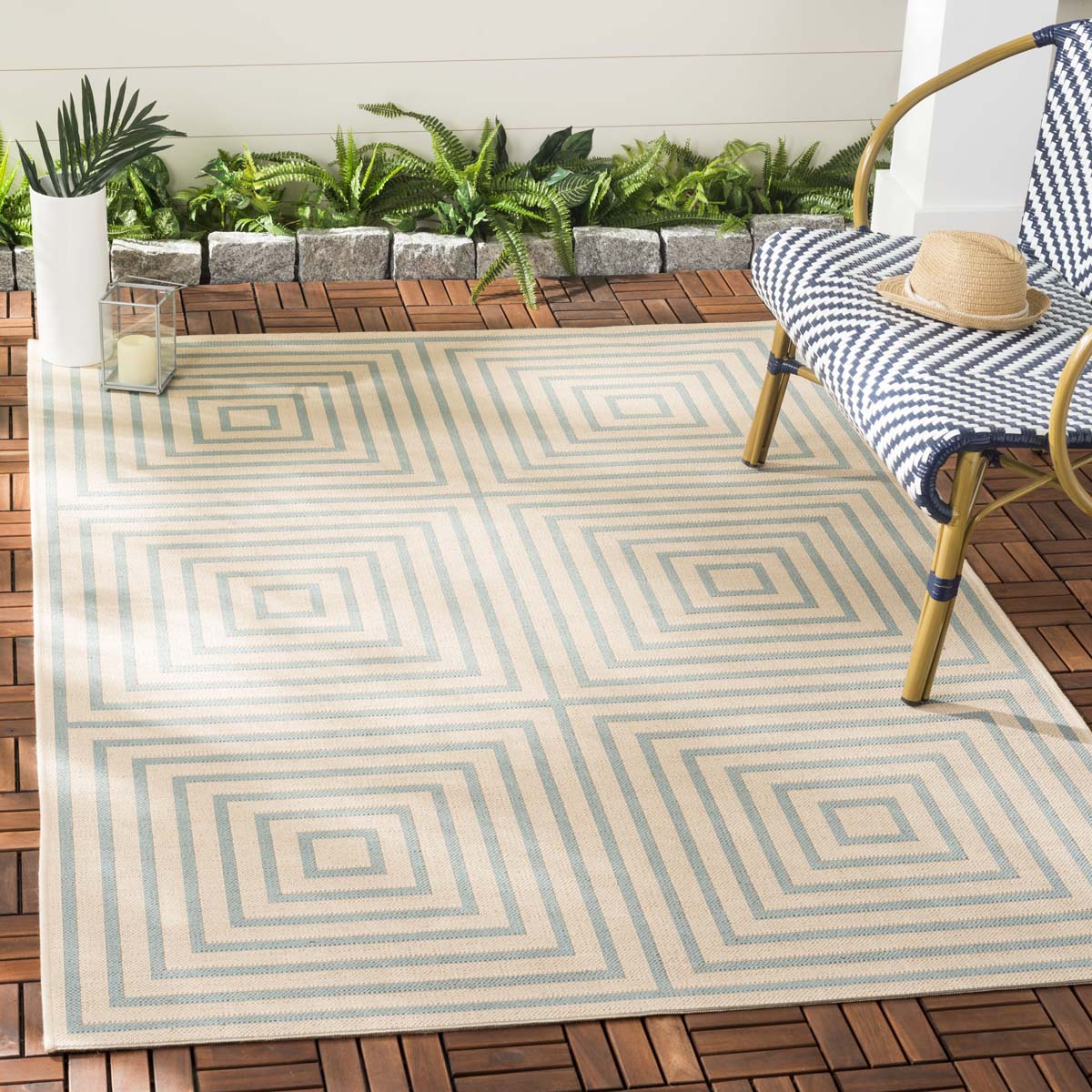 Safavieh Beach House 123 Rug, BHS123 - Cream / Aqua