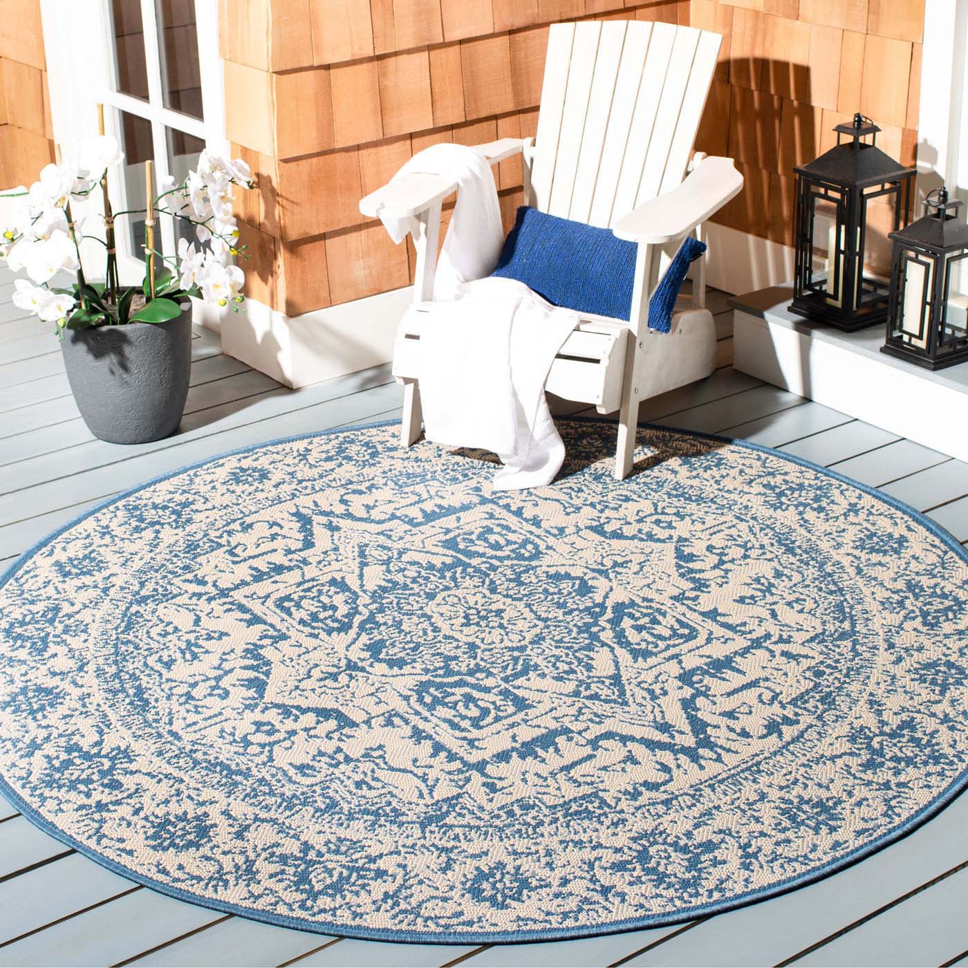 Safavieh Beach House 139 Rug, BHS139 - Cream / Blue