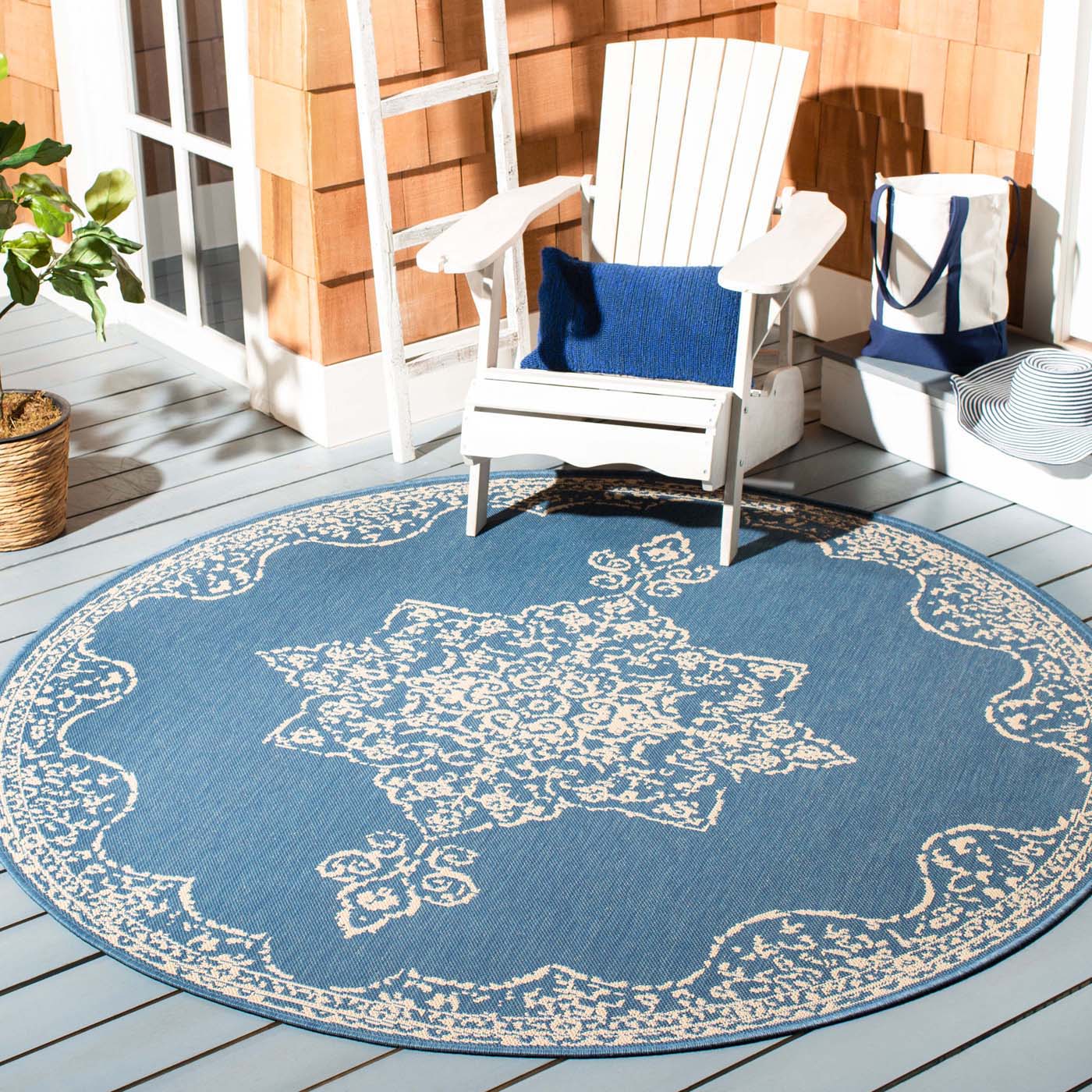 Safavieh Beach House 180 Rug, BHS180 - Cream / Blue