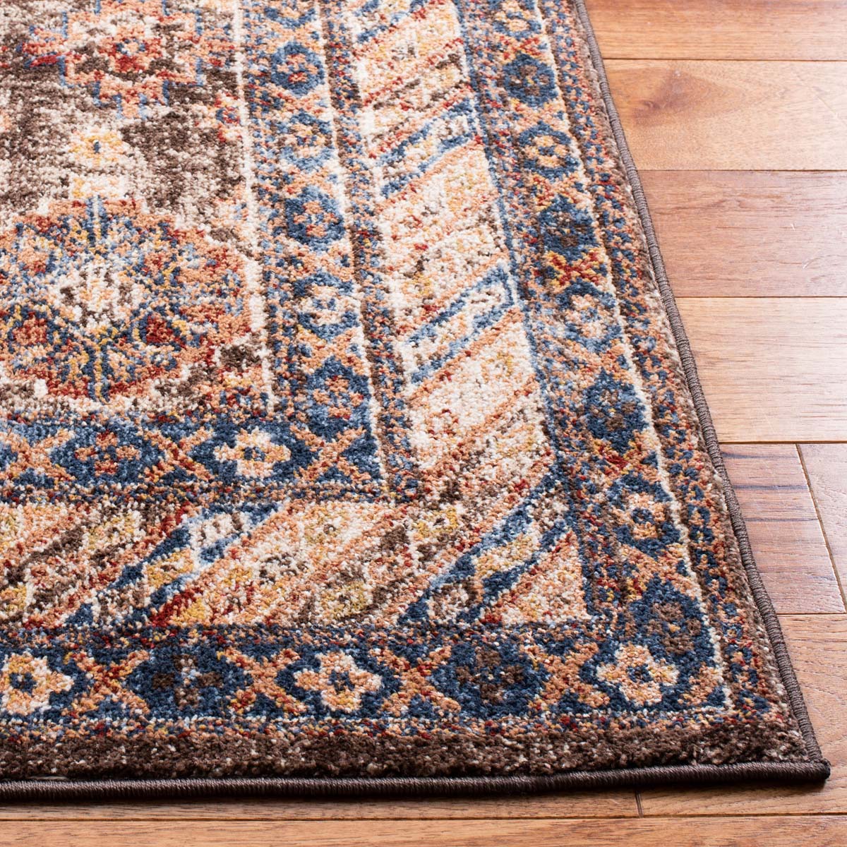 Safavieh Bijar 653 Rug, BIJ653 - Brown / Ivory