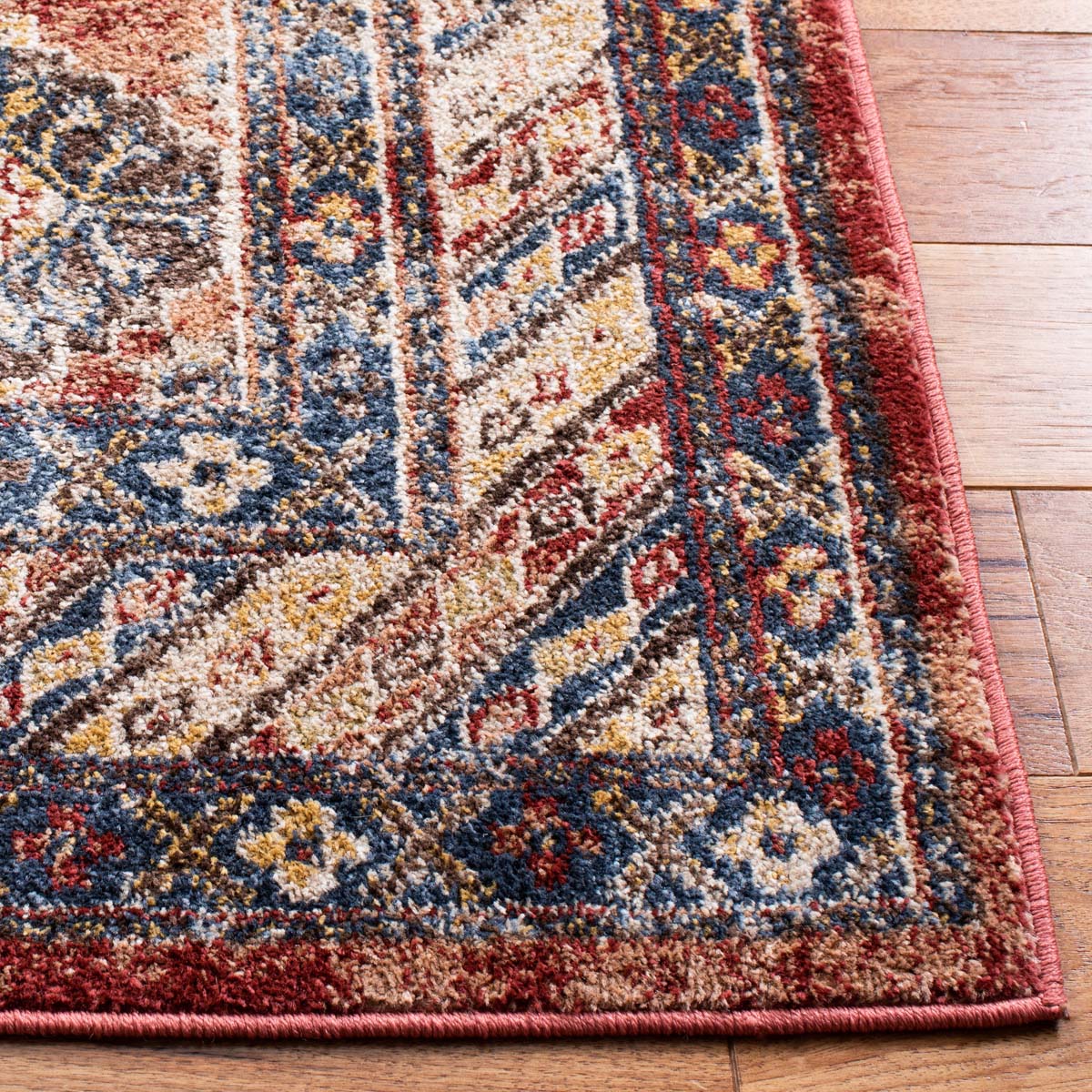 Safavieh Bijar 653 Rug, BIJ653 - Rust / Ivory