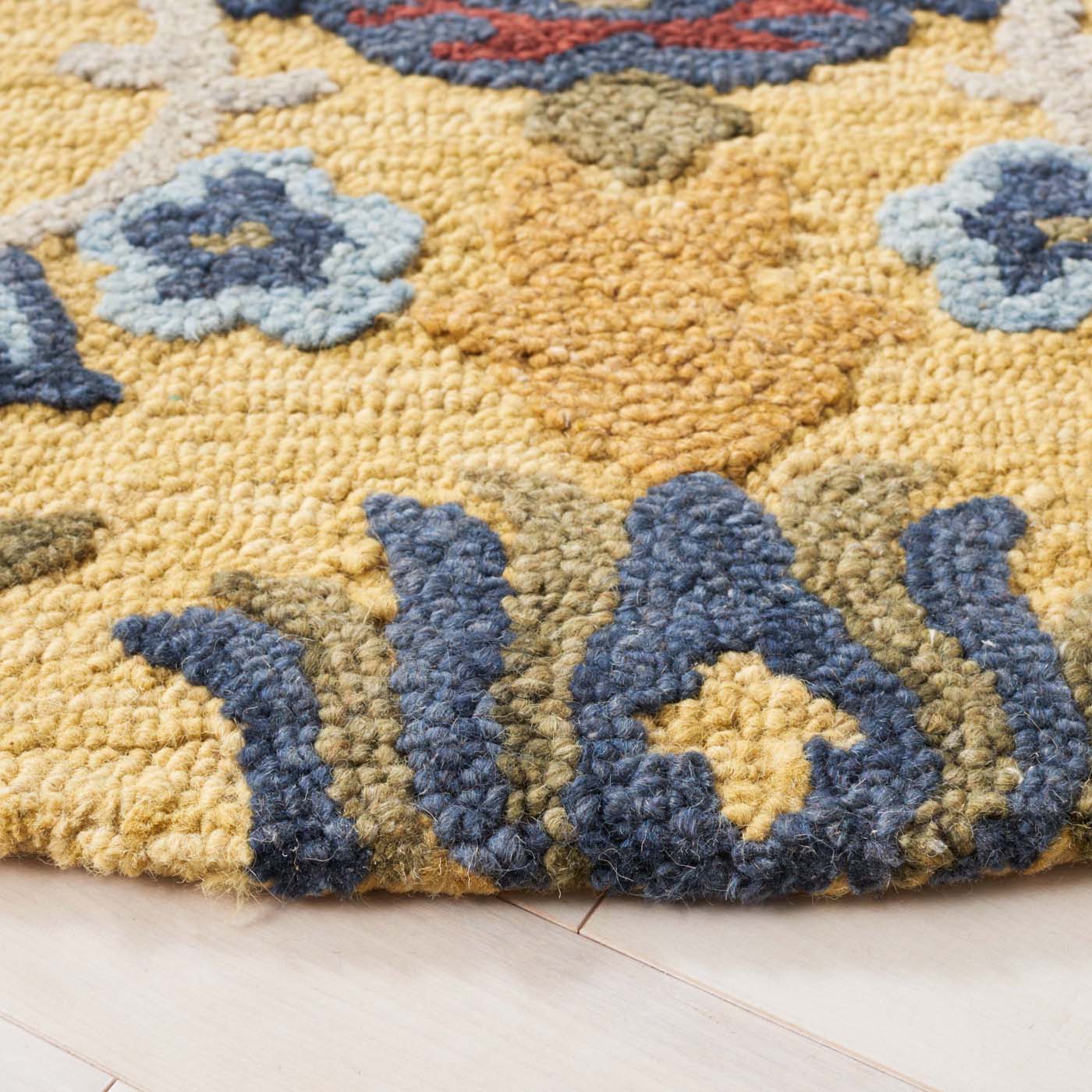 Safavieh Blossom 402 Rug, BLM402 - Gold / Multi