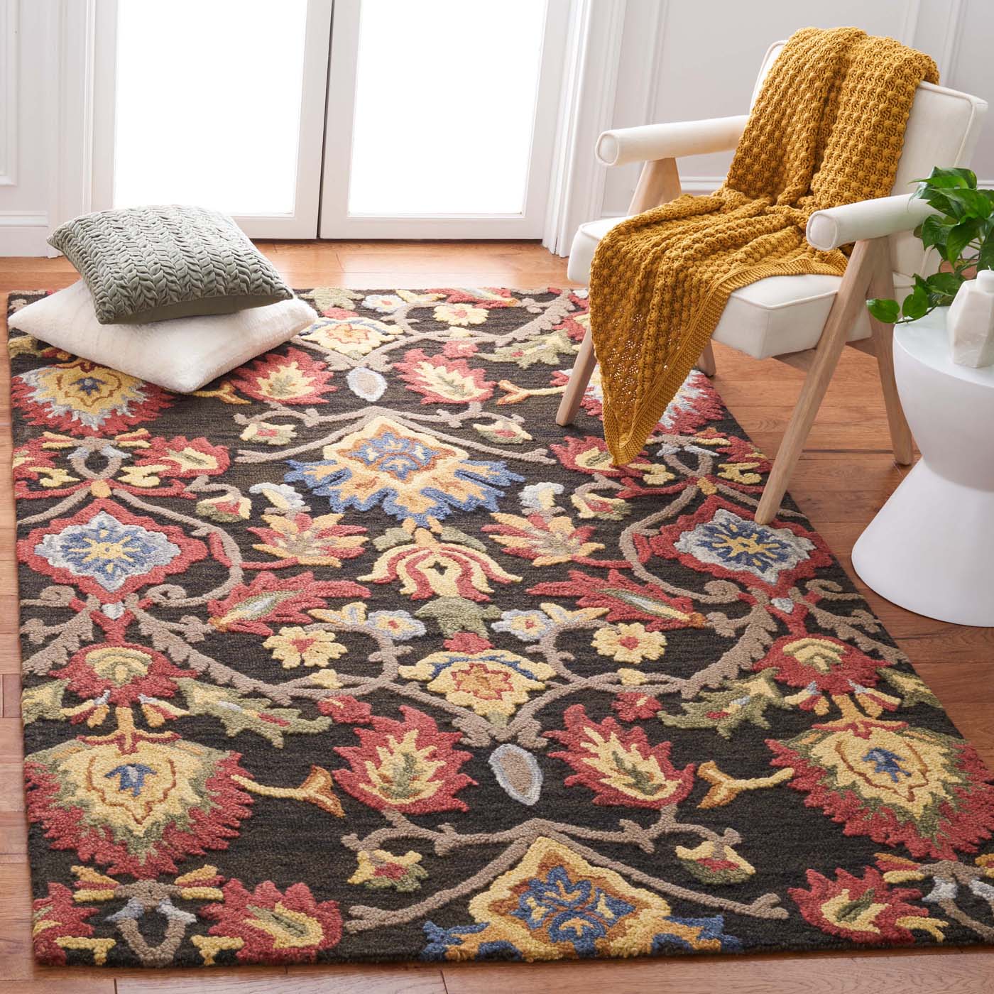 Safavieh Blossom 402 Rug, BLM402 - Charcoal / Multi