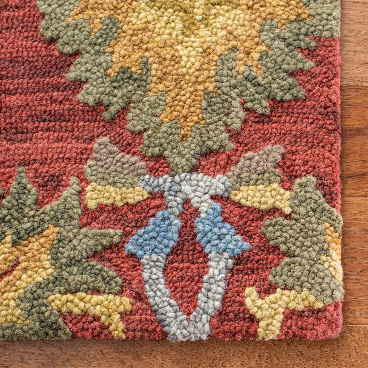 Safavieh Blossom 402 Rug, BLM402 - Red / Multi