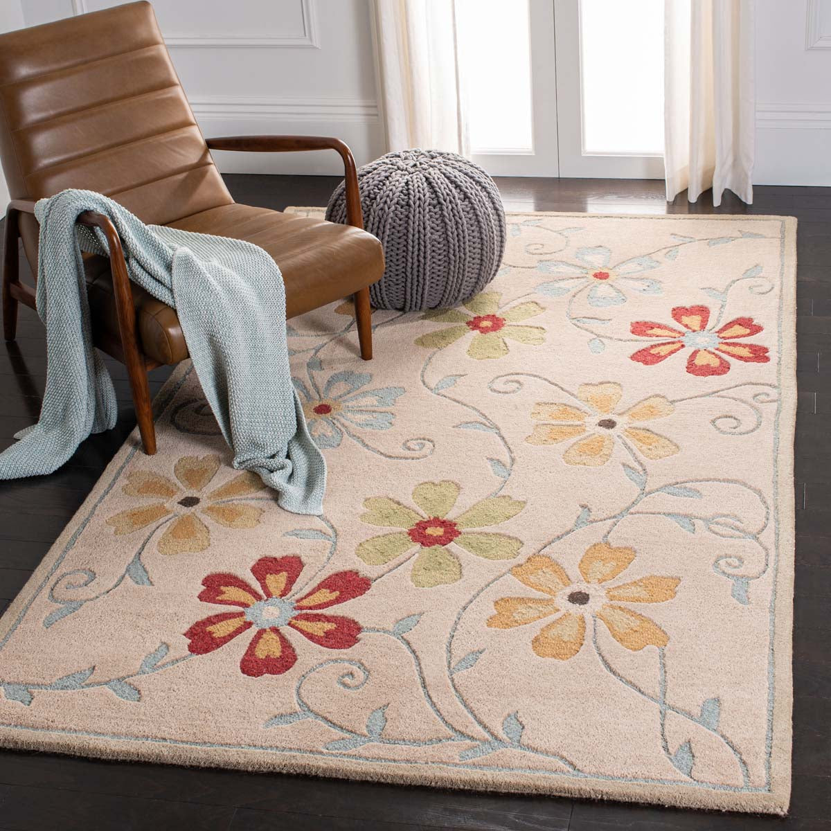 Safavieh Blossom 784 Rug, BLM784 - Beige / Multi