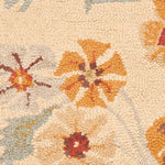 Safavieh Blossom 915 Rug, BLM915 - Beige / Multi