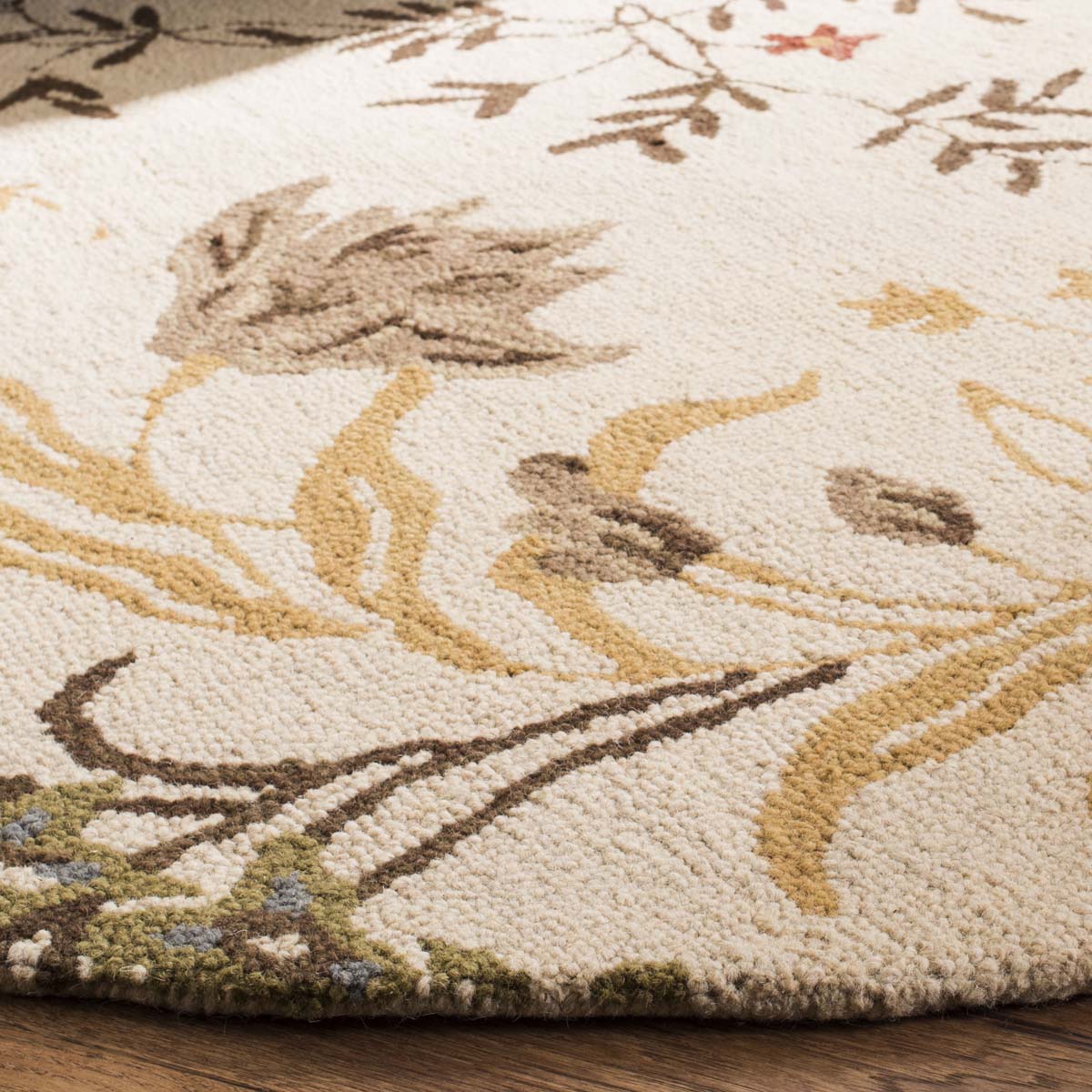 Safavieh Blossom 916 Rug, BLM916 - Beige / Multi